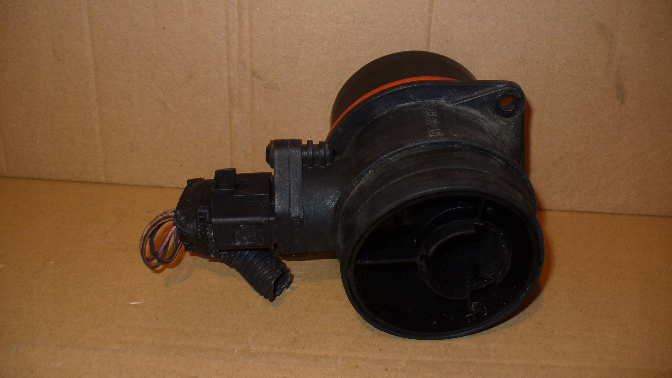 JEEP PATRIOT PRZEPŁYWOMIERZ 0281002779 Producent części Jeep OE