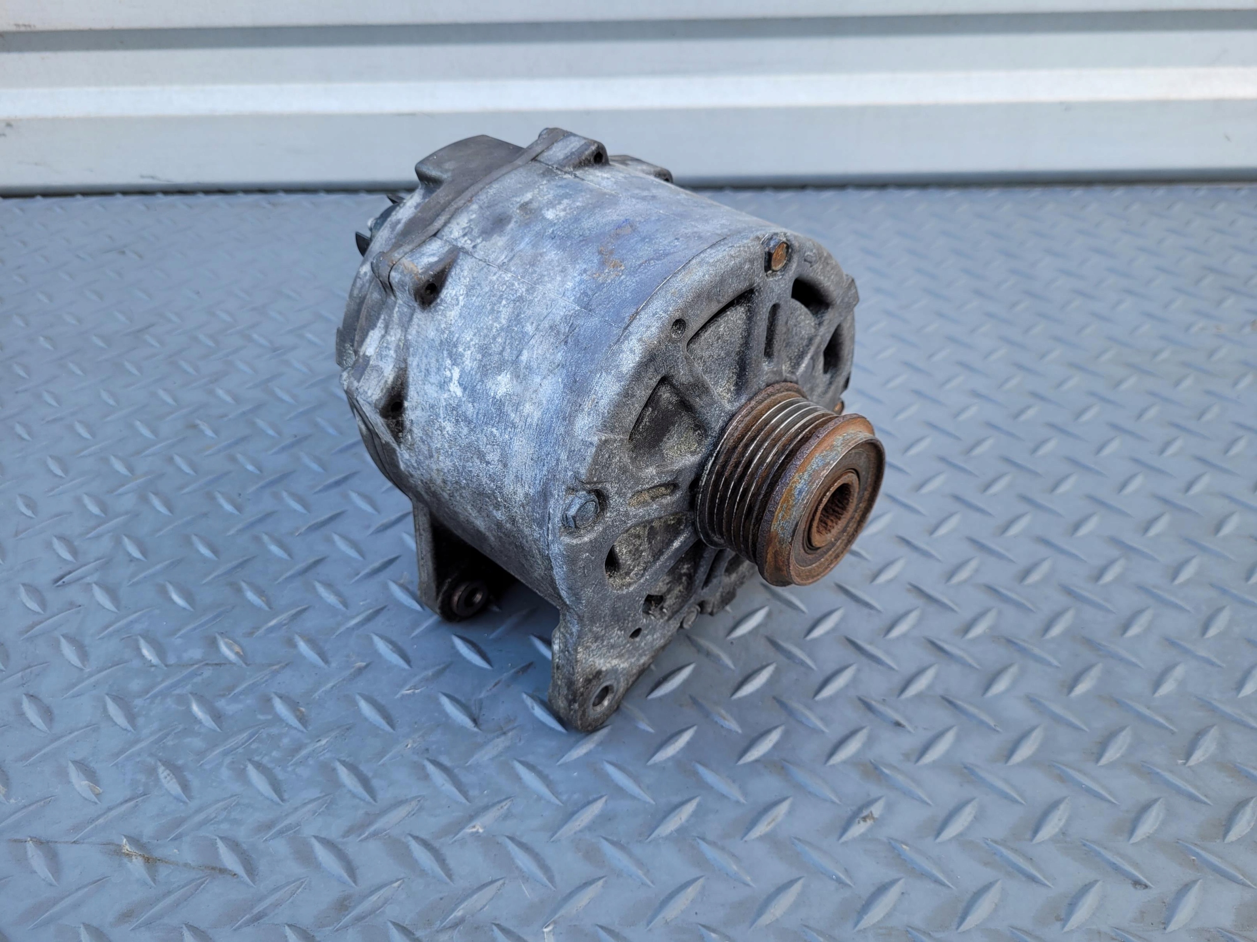 ALTERNATOR 05990301 VW PHAETON LIFT 3.0 TDI