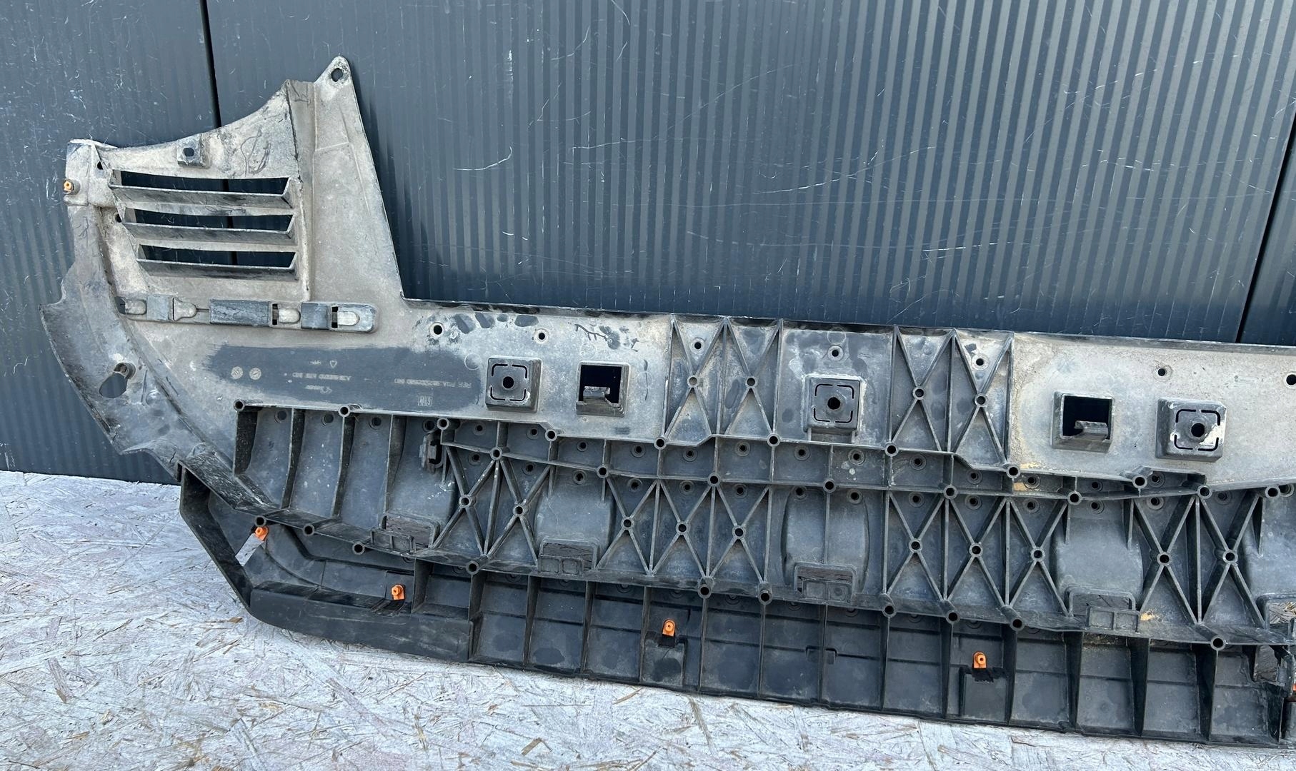 kryt dolní nárazníku předek OPEL COMBO E 18- 9825323580