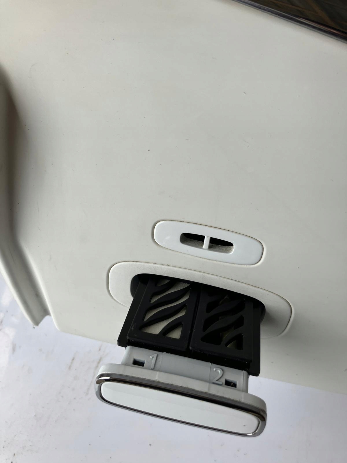 DEKOR Console Droite RENAULT ZOE ODSWIEZACZ