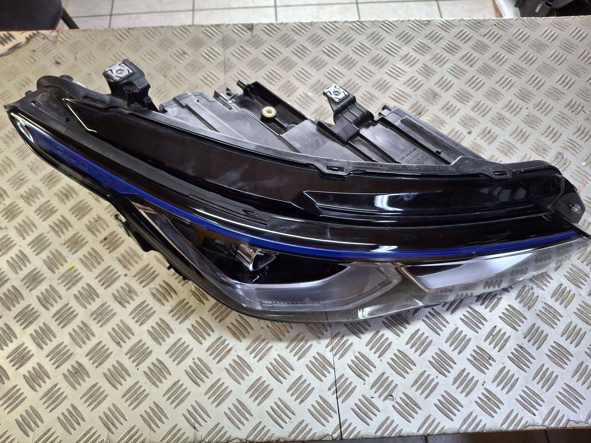 light right front FULL LED VW GOLF VIII GOLF 8 GTE 2019R->
