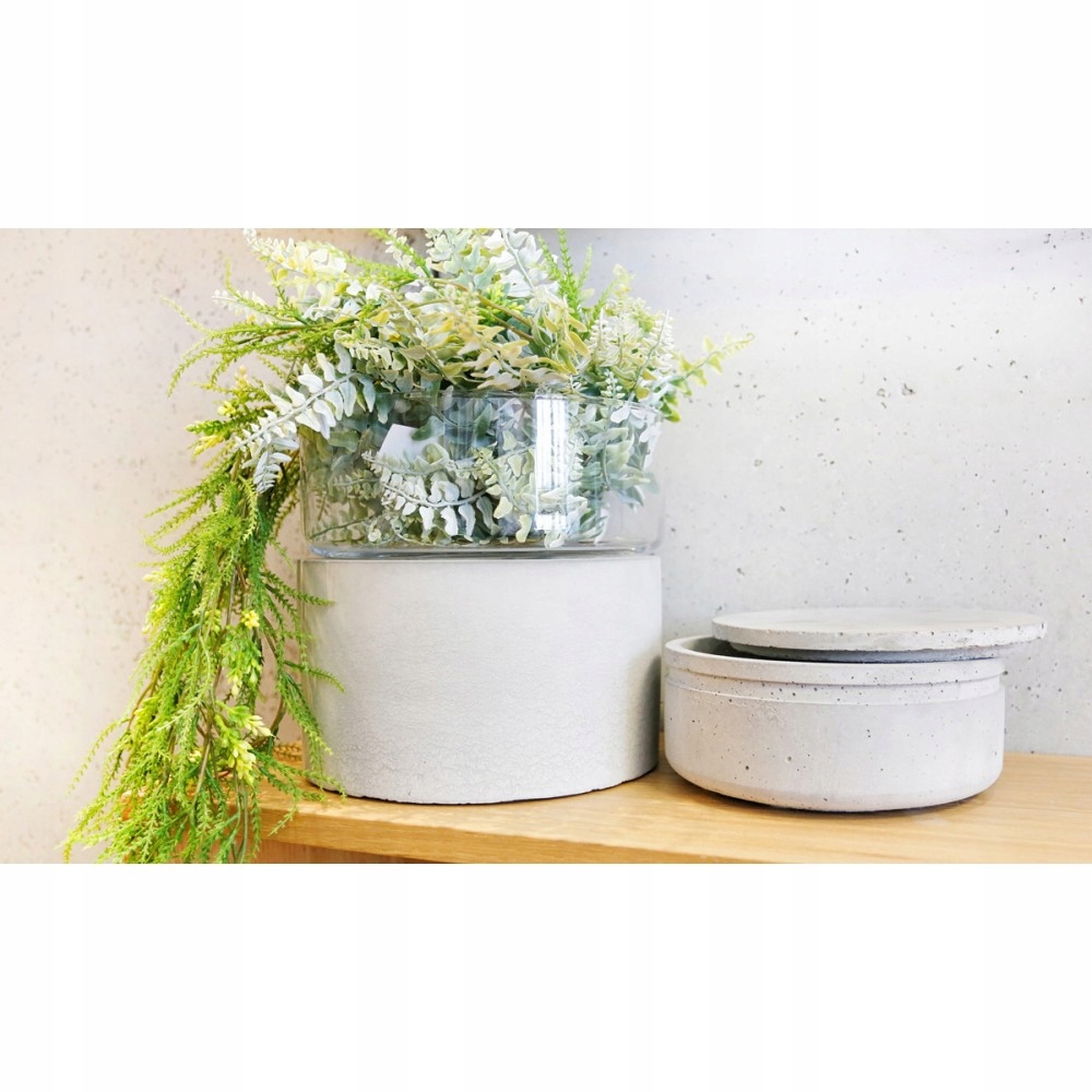 ŚWIECZNIK LAMPION SZKLANY + BETON ARCHITEKTONICZNY Marka Jadar