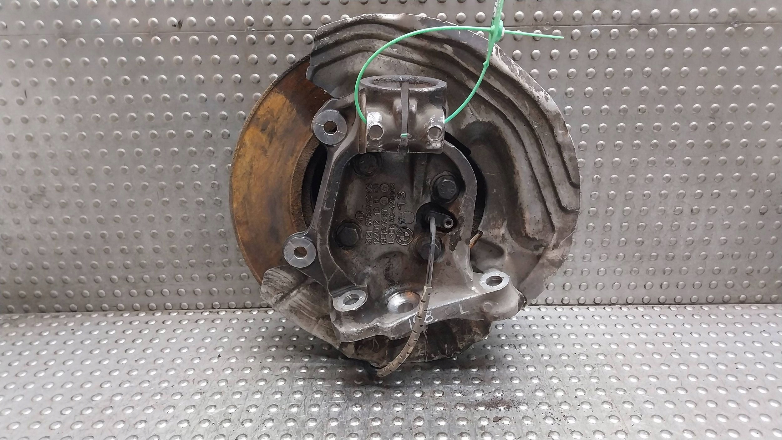 Mozzo FUSELLO perno mozzo sinistra Anteriore 6764443 BMW E90 E91 E92 E93 E81 E82 E87
