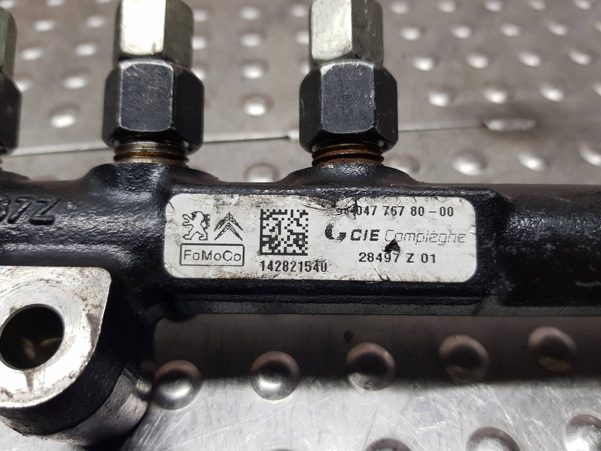 injection ramp sensor 9804776780 FORD FOCUS MK3 LIFT C-MAX MK2 1.5 DCI