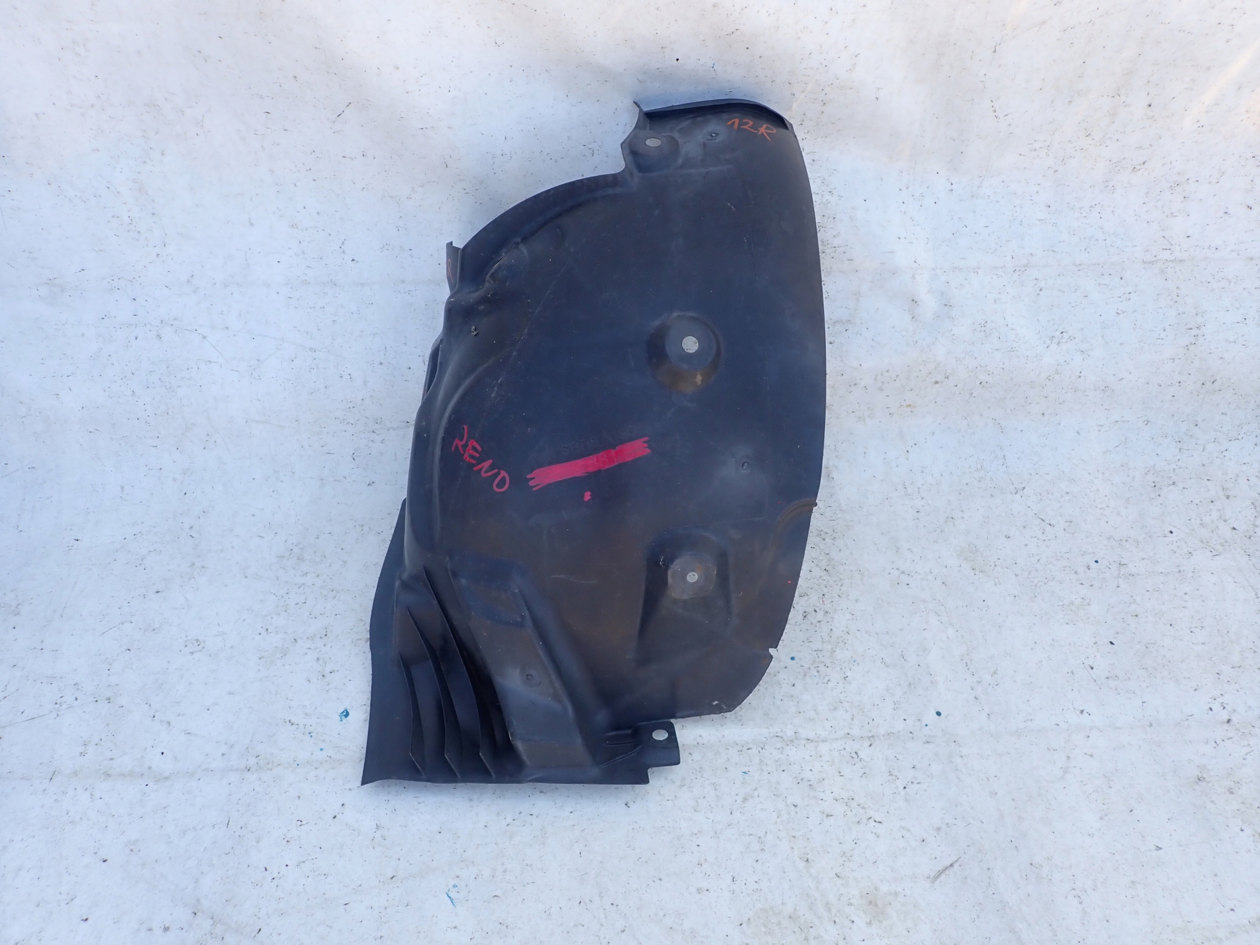 RENAULT MEGANE III 08-15 mudguard right front