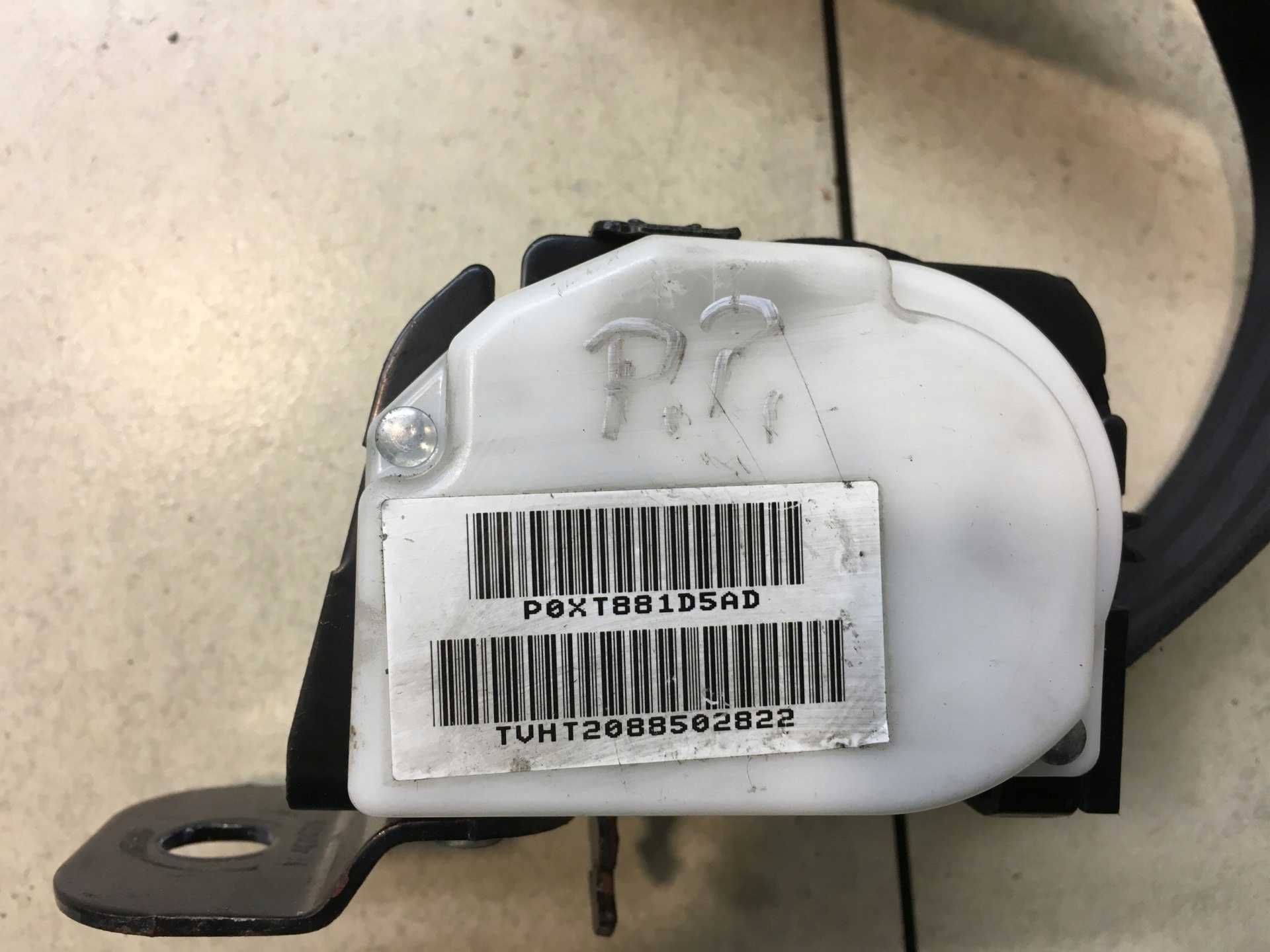 tension belt safety right front VOYAGER IV