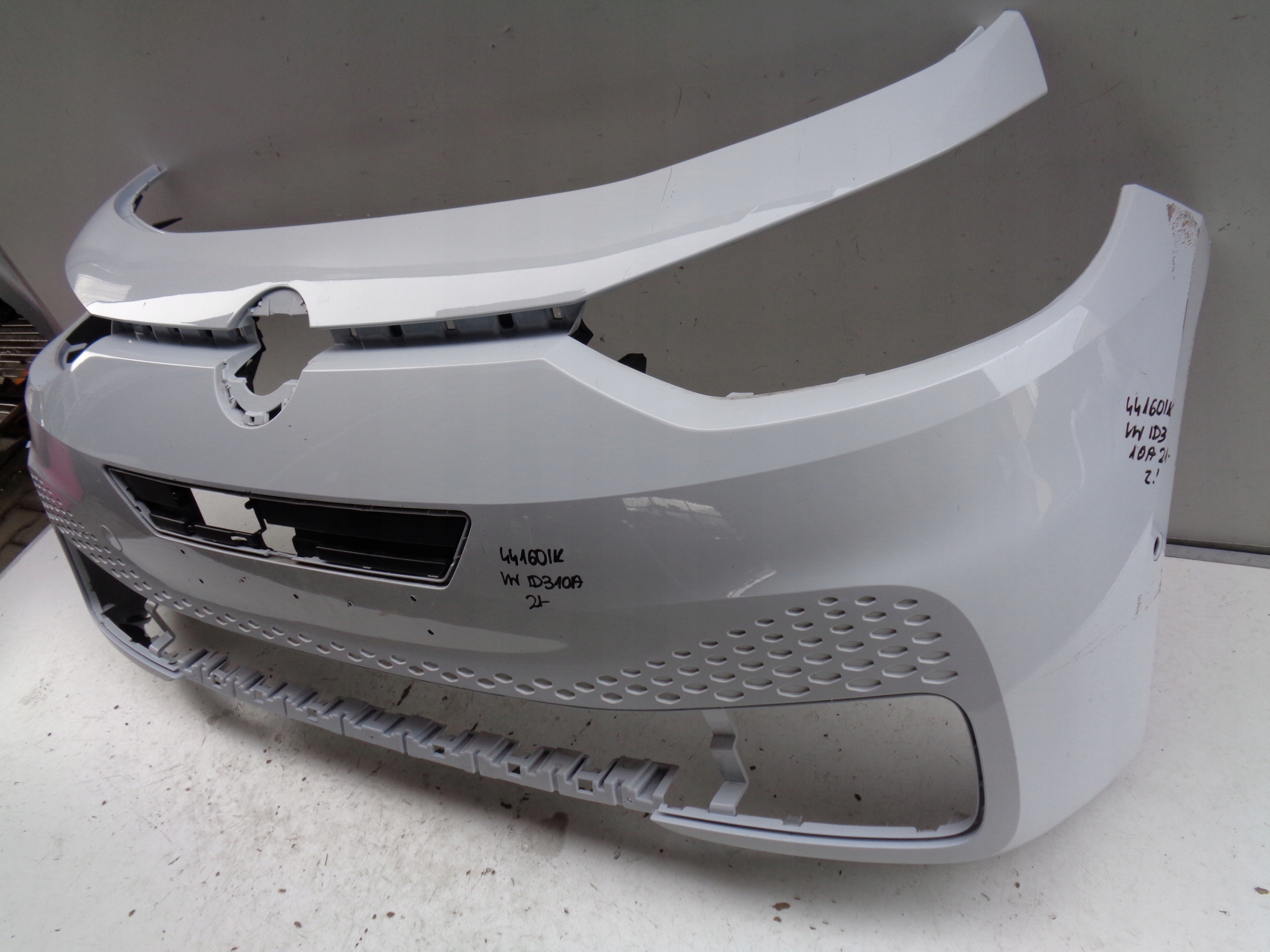 front bumper VW ID3 10A 21- NR 44160