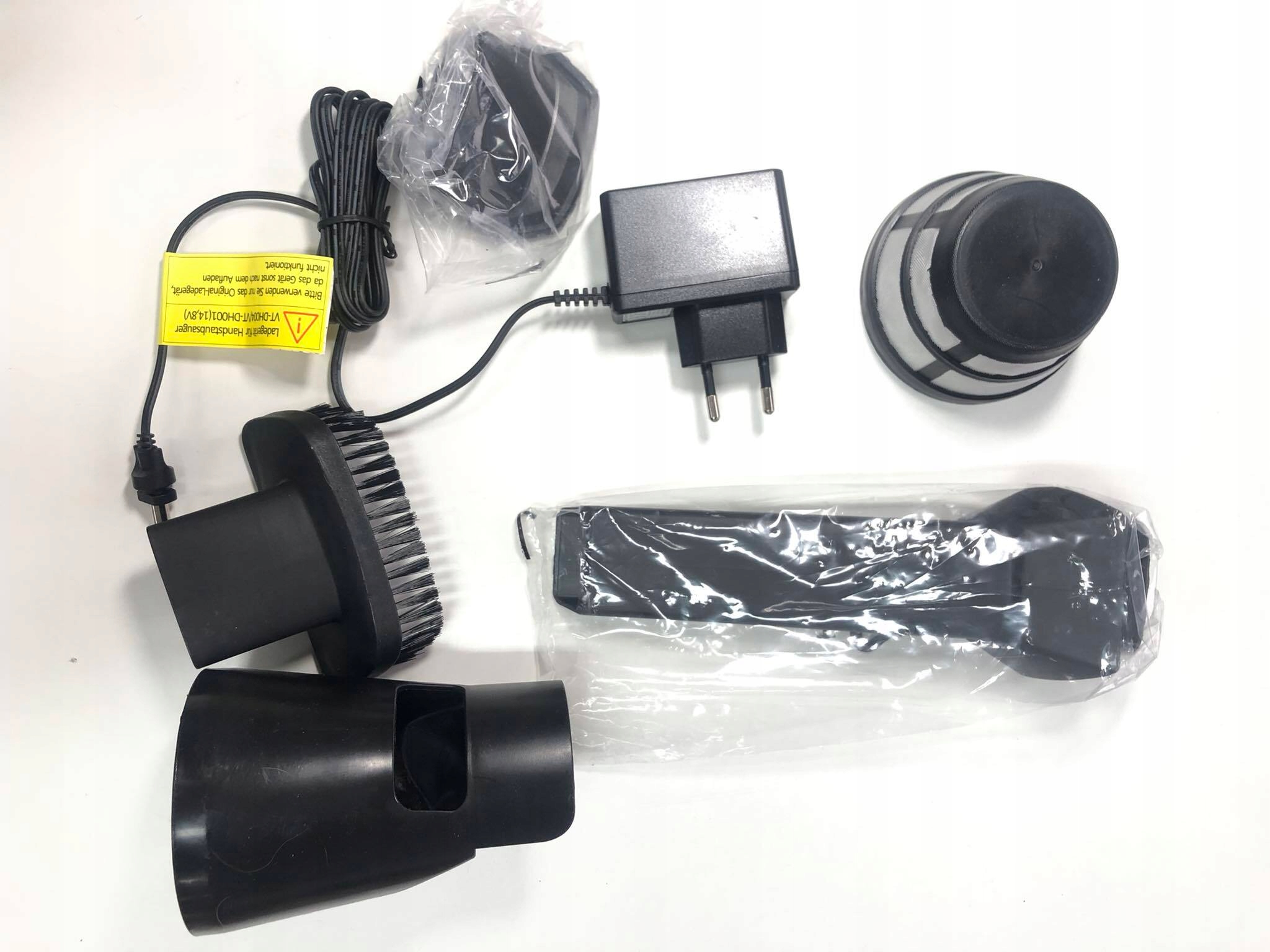 Odkurzacz ręczny DN DENNOV VT-DH004 czarny PG1028 Model VT-DH004