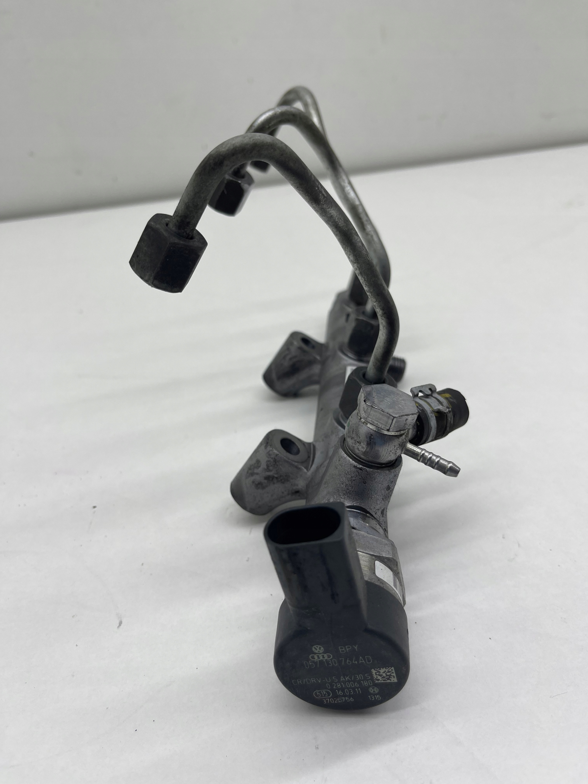 AUDI A4 A5 A7 A6 C7 3.0 TDI Rampe injection Carburant + Capteur