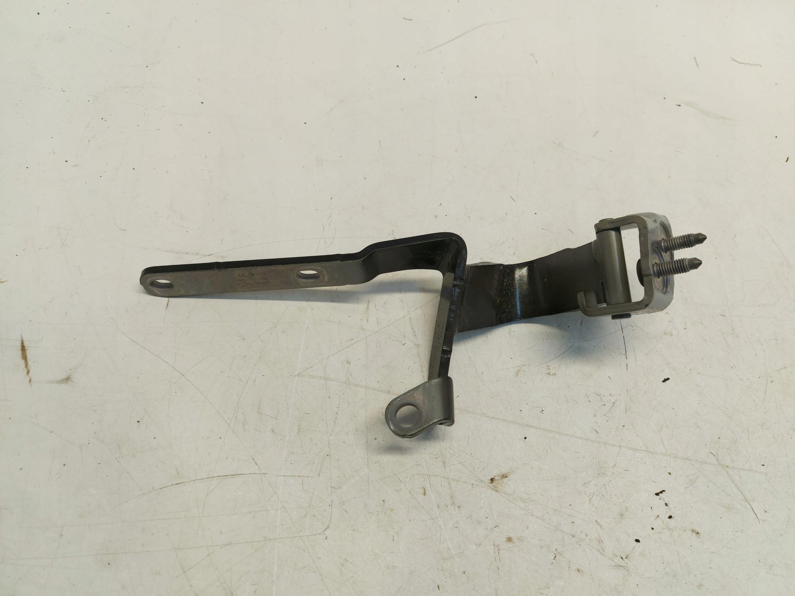 Audi A7 4K8 LIFT 45 TFSI hinge bonnet boot left rear part