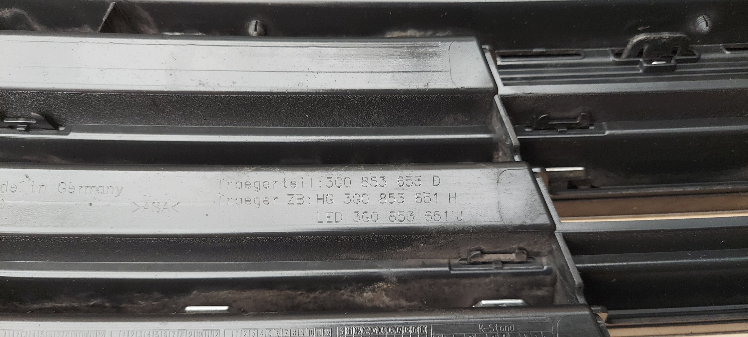 grill grille VW PASSAT B8 original 3G0853653D