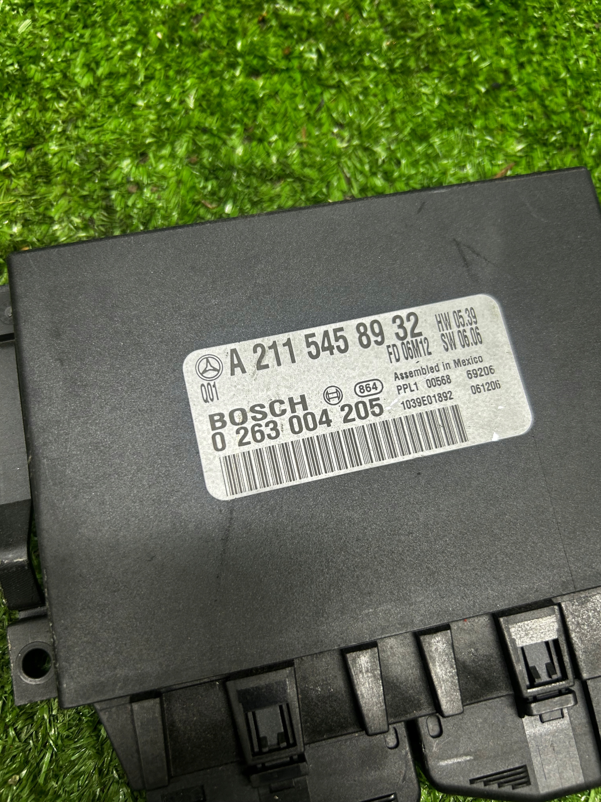 MERCEDES W211 LIFT control unit PDC A2115458932