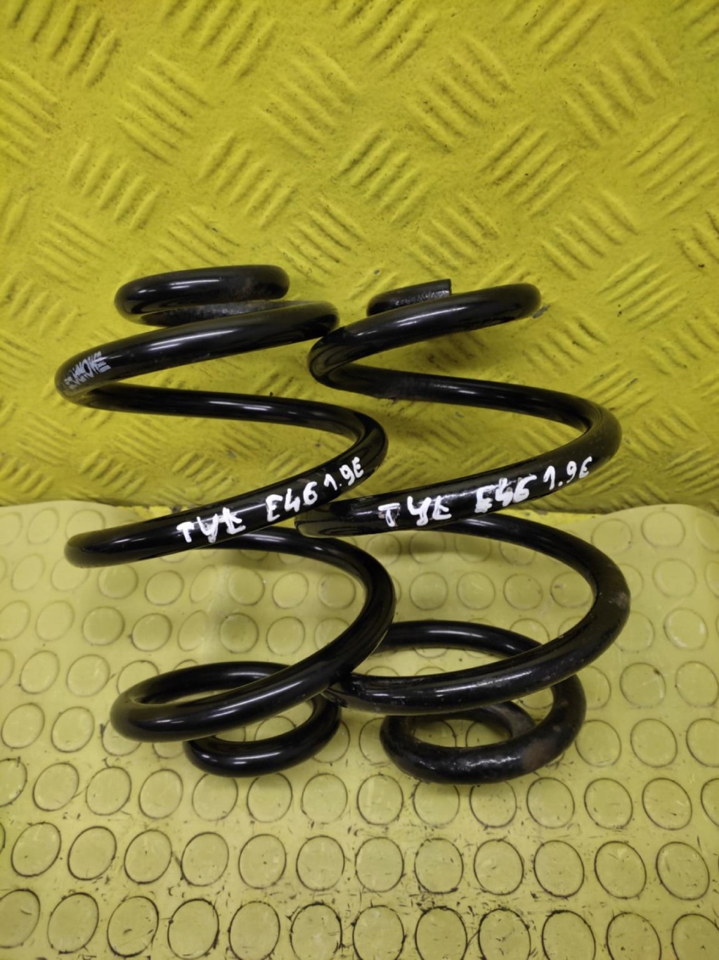 BMW E46 1.9 molle posteriore