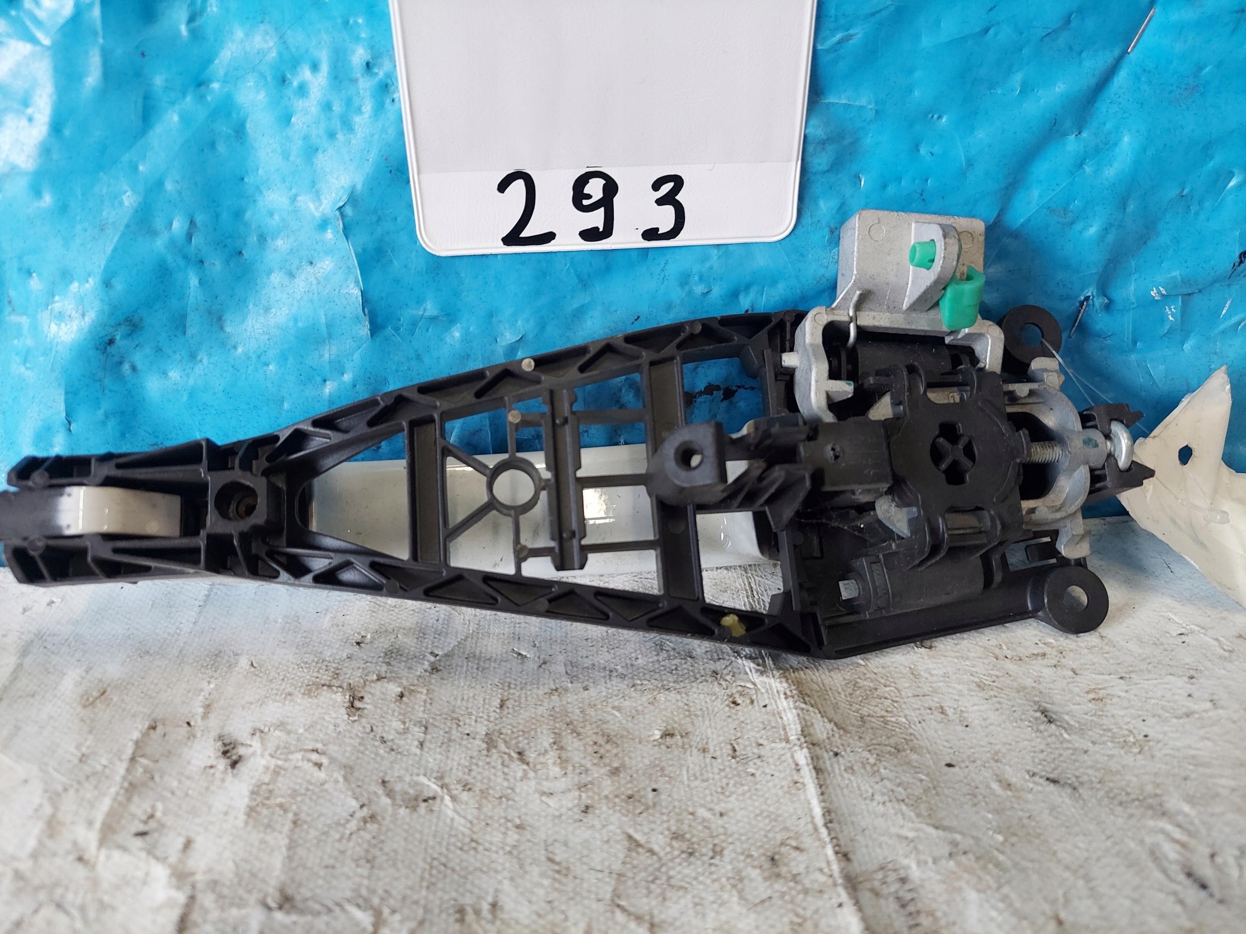 handle right rear part CORSA D