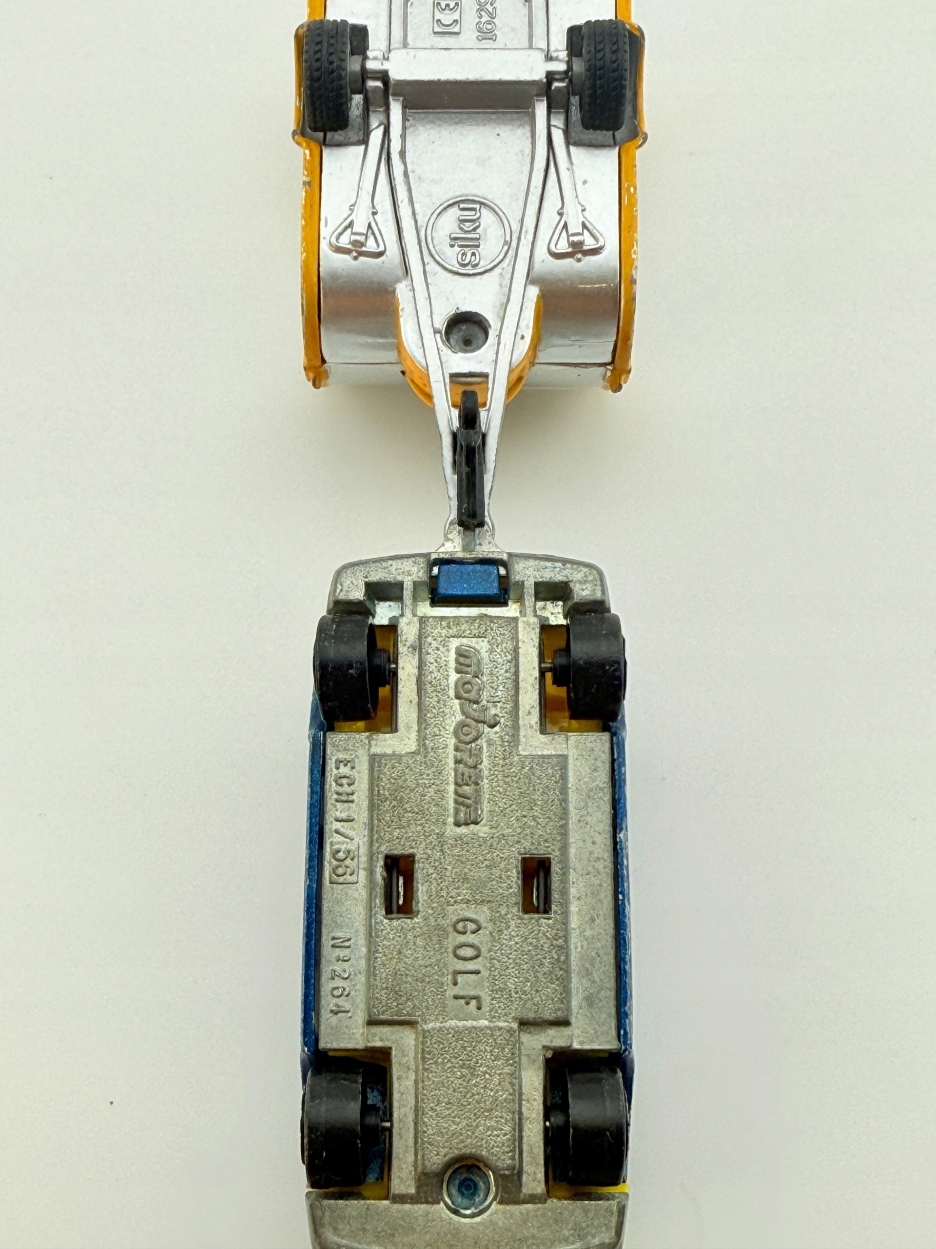 Alt