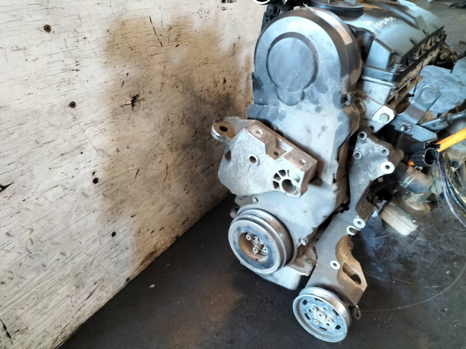 engine DIESEL UKLAD injection VOLKSWAGEN GOLF IV ATD 038130073AJ