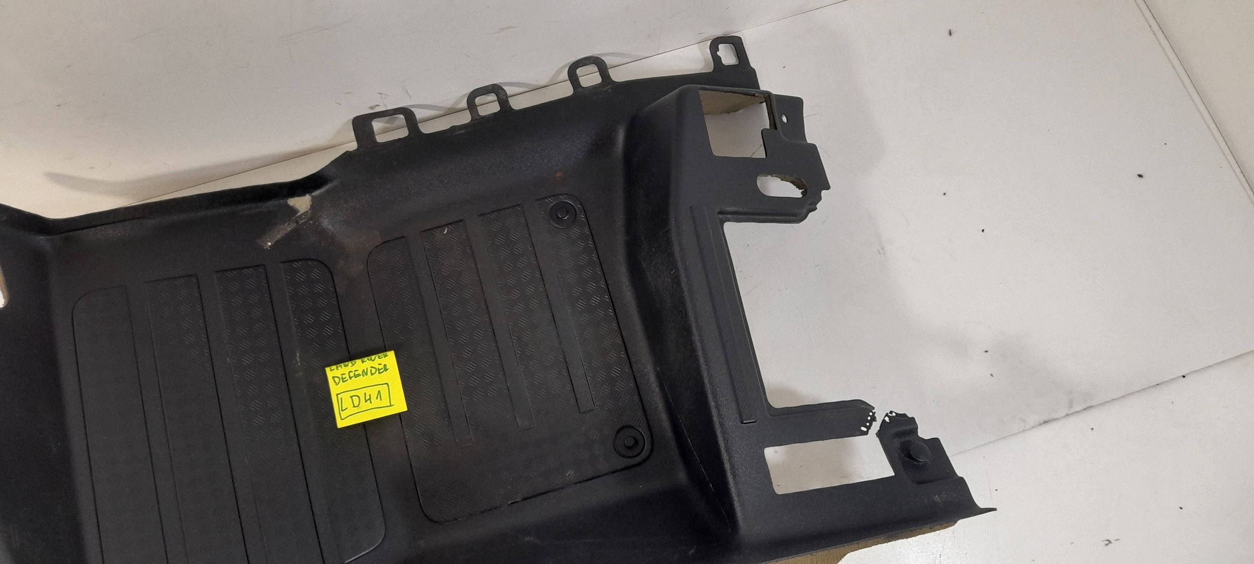 Land Rover Defender L663 mats floor front right (LD41)