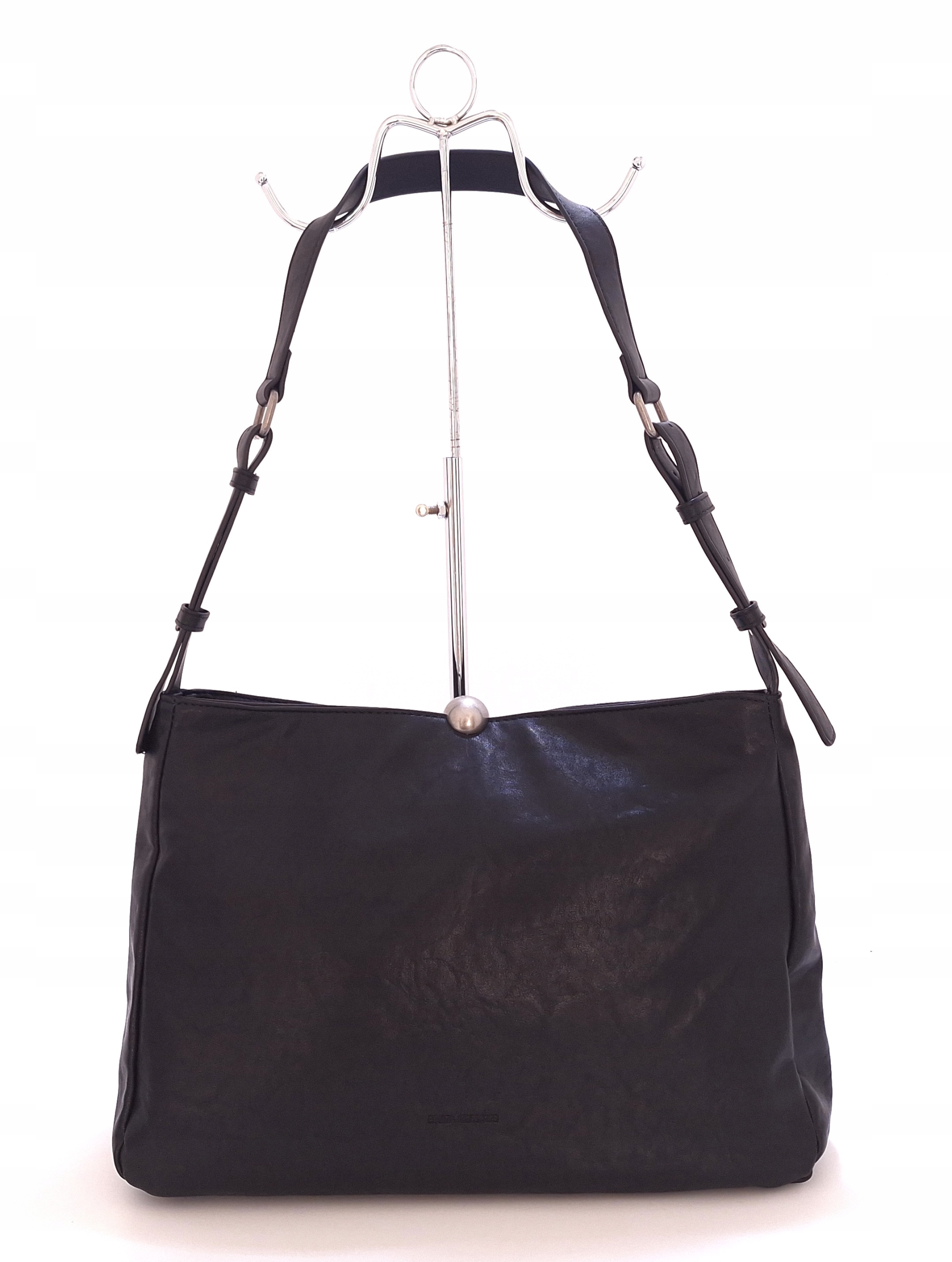 Dámská kabelka přes rameno z ekokůže Regina Schrecker RS5193 černá