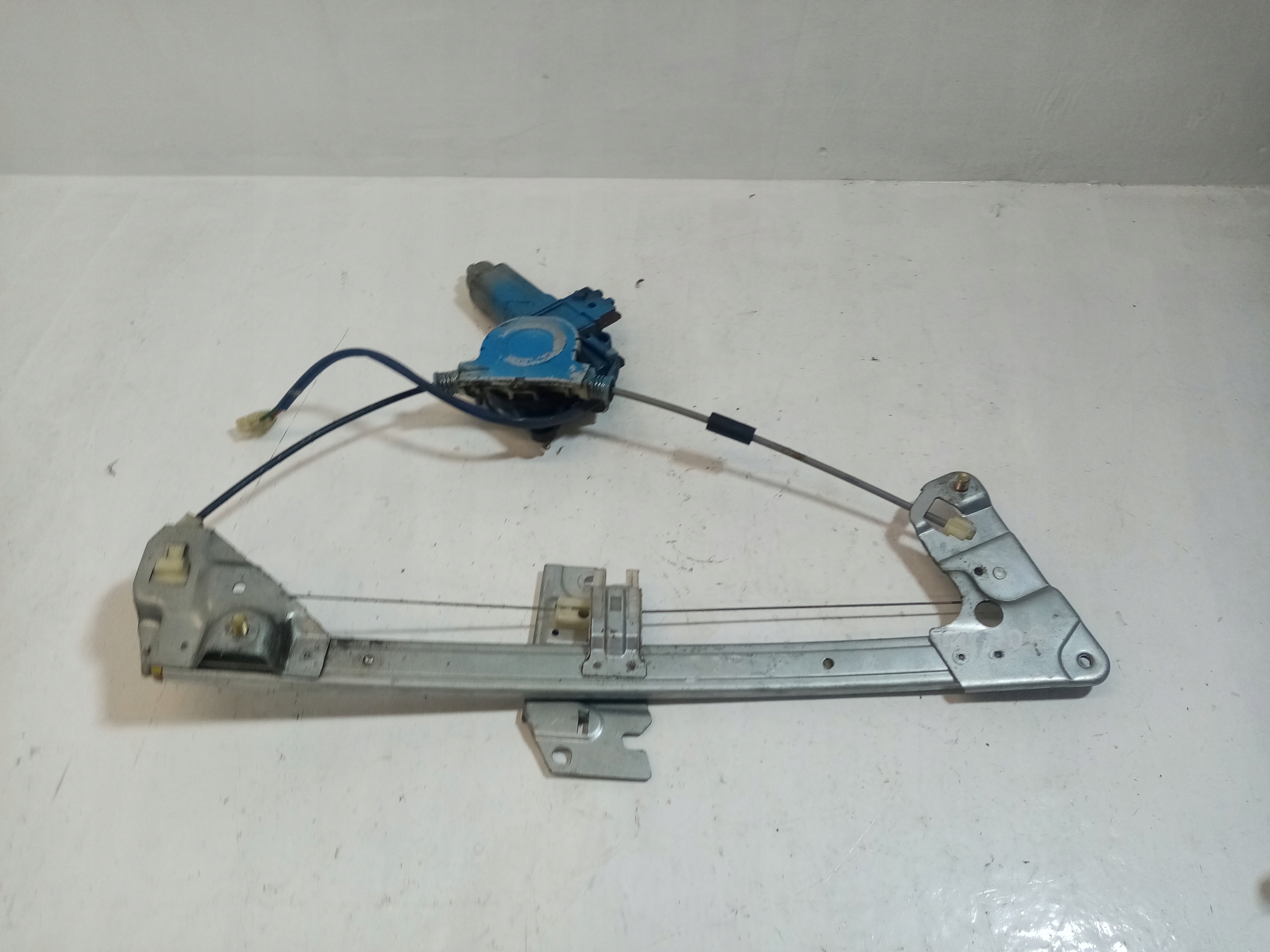 ELE Mécanisme Vitres Droite Avant MAZDA 323