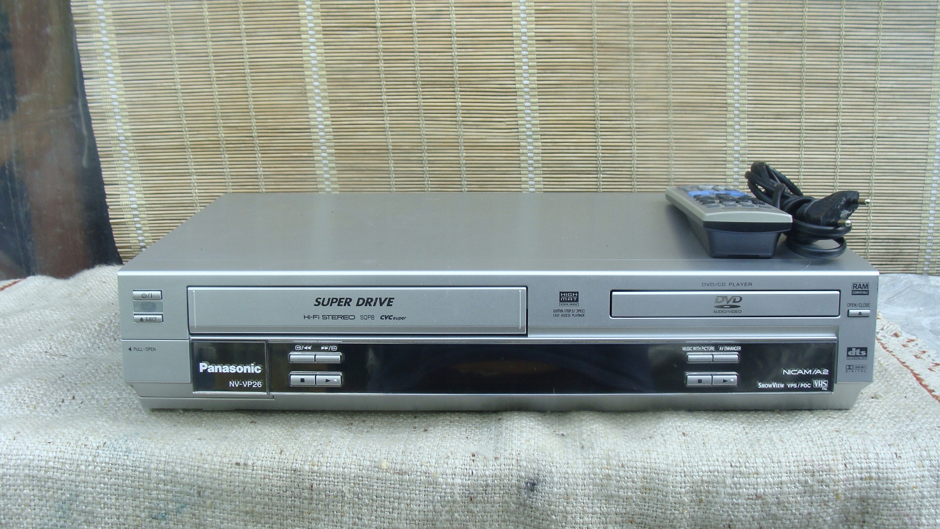 COMBO PANASONIC NV-VP26 EC