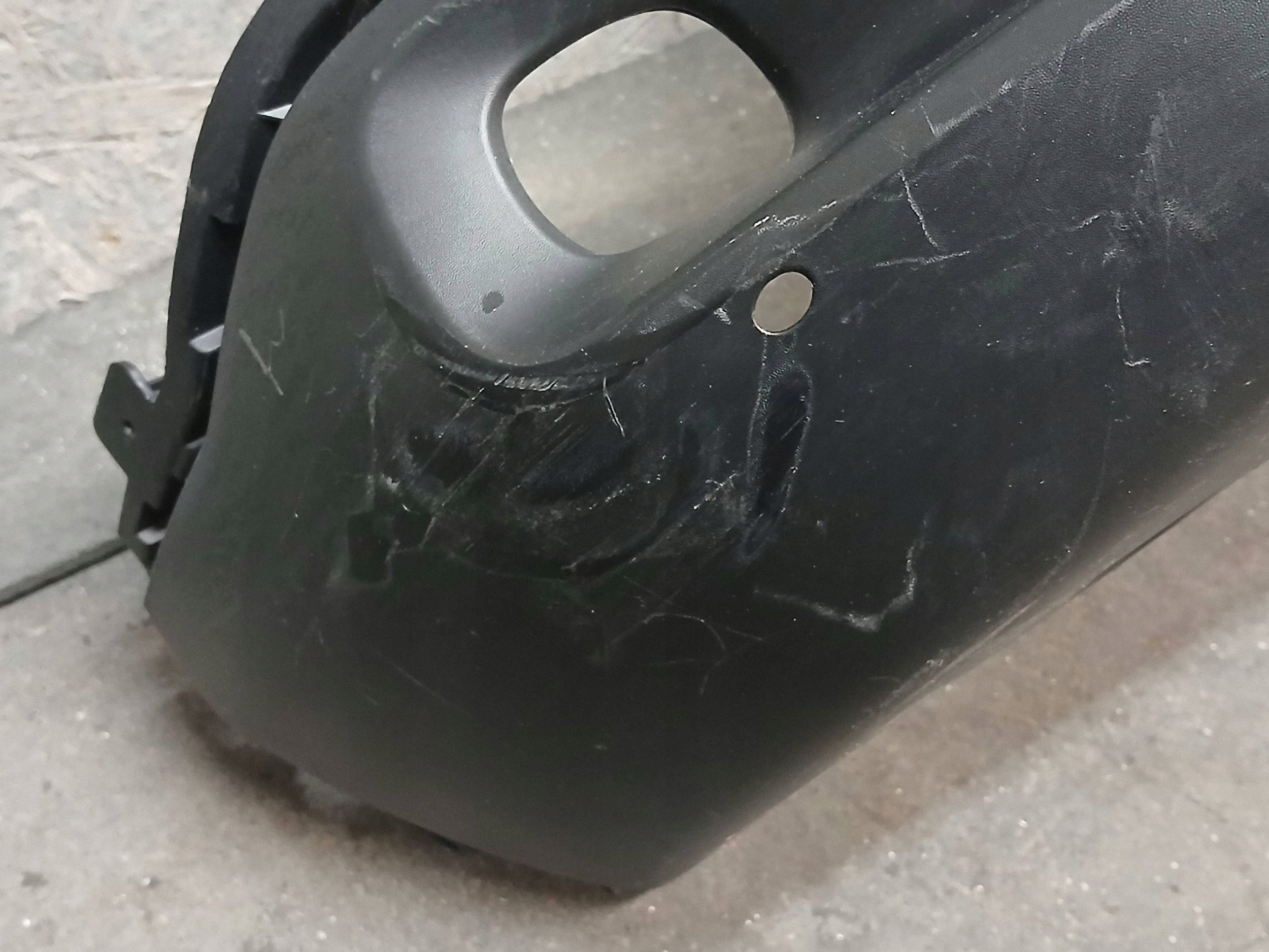 nárazník předek CITROEN C4 X LIFT 24