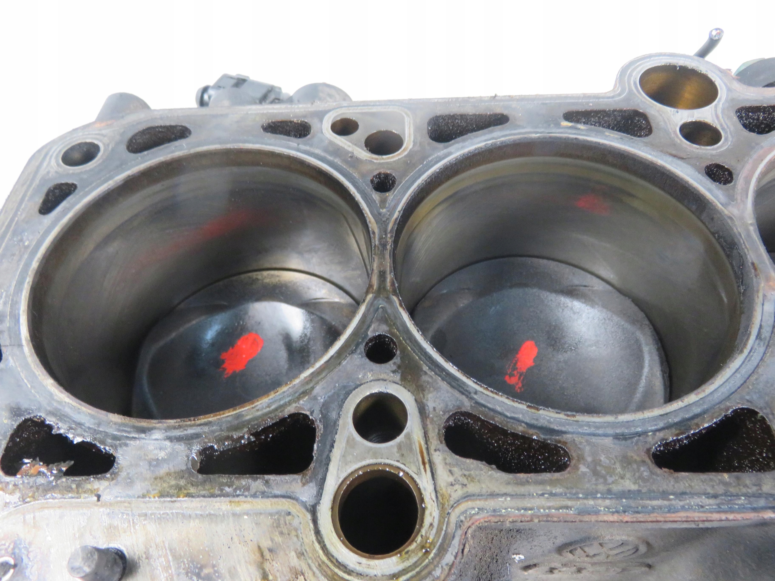 BLOK WAŁ TŁOKI DÓŁ MISA AUDI A4 B7 2.0 TFSI 200 KM BPG Producent części Audi