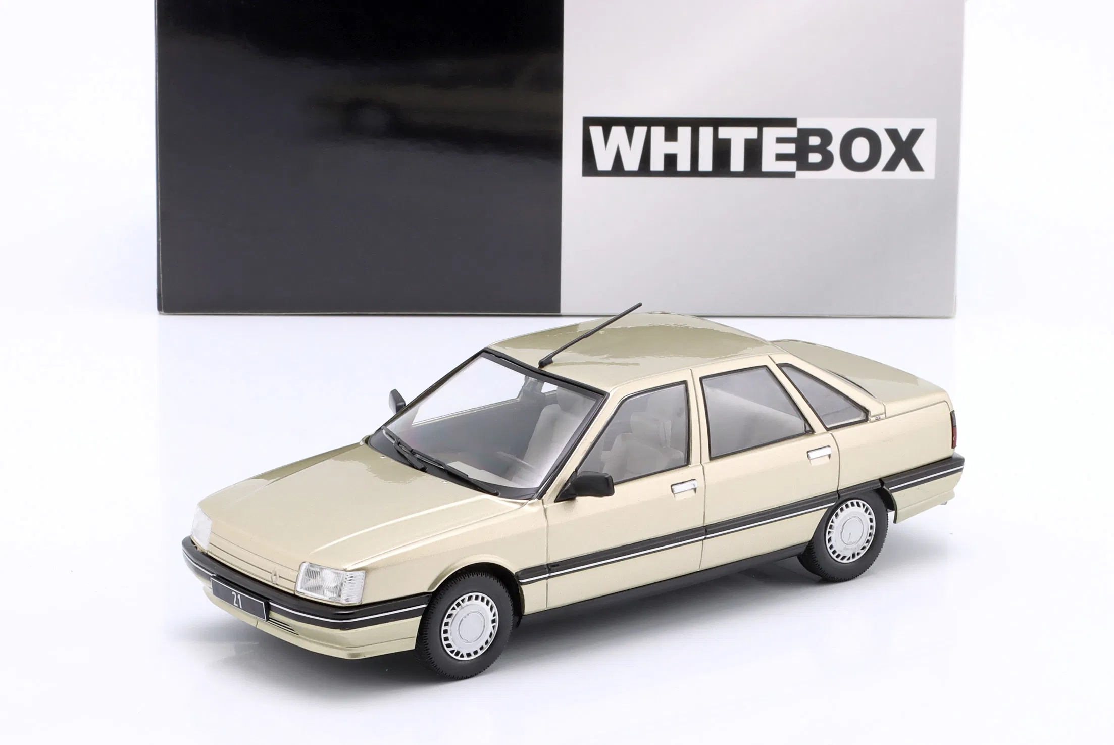 Renault 21 R R21 1986 Beige WhiteBox 1:24 Metalowy Model Samochodu WB124254 Marka WhiteBox