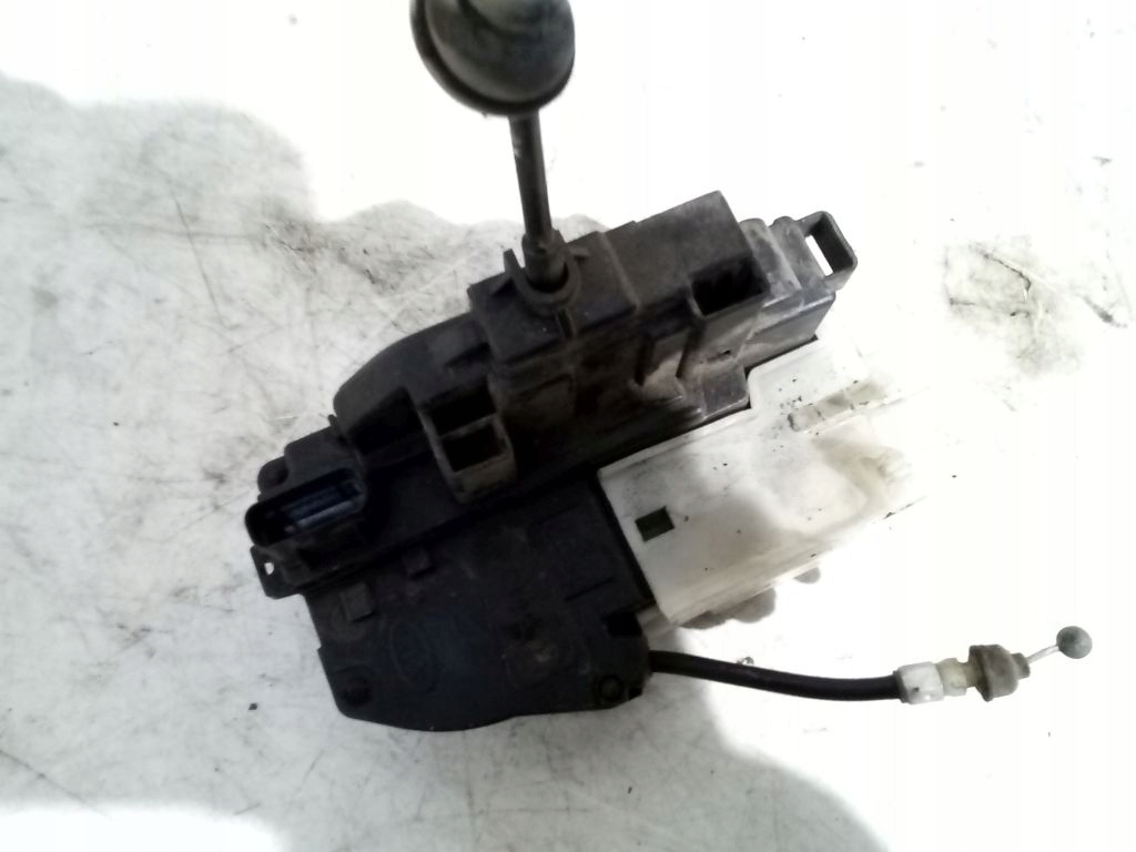 Kia Ceed and lock left front front 7PIN EU