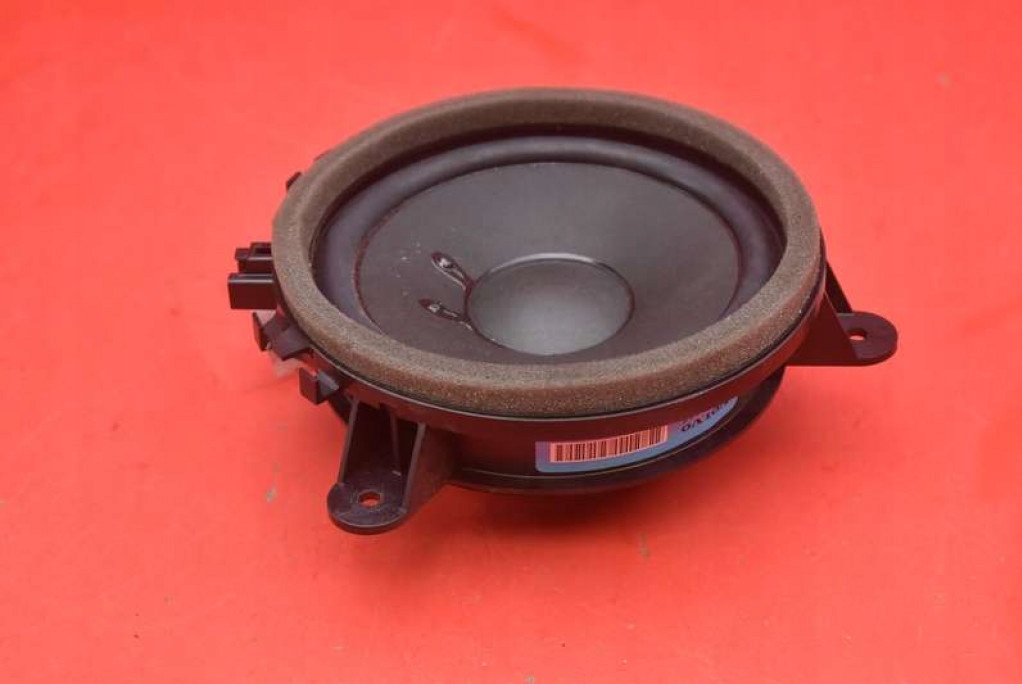 speaker right front 30657445 VOLVO V60 1 and 10-13