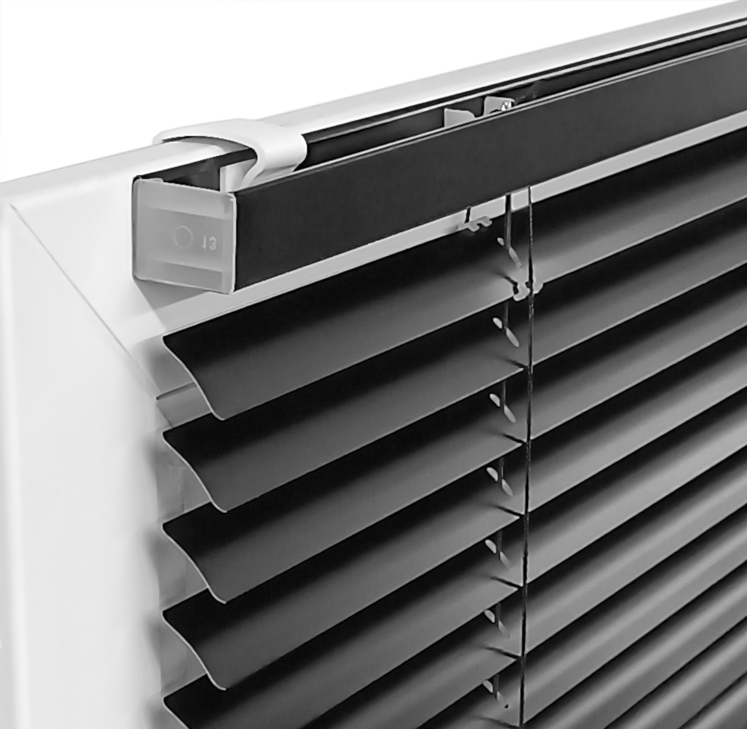 Aluminiová žaluzie 25 mm Černá horizontální, připravená na míru 120 x 130 cm