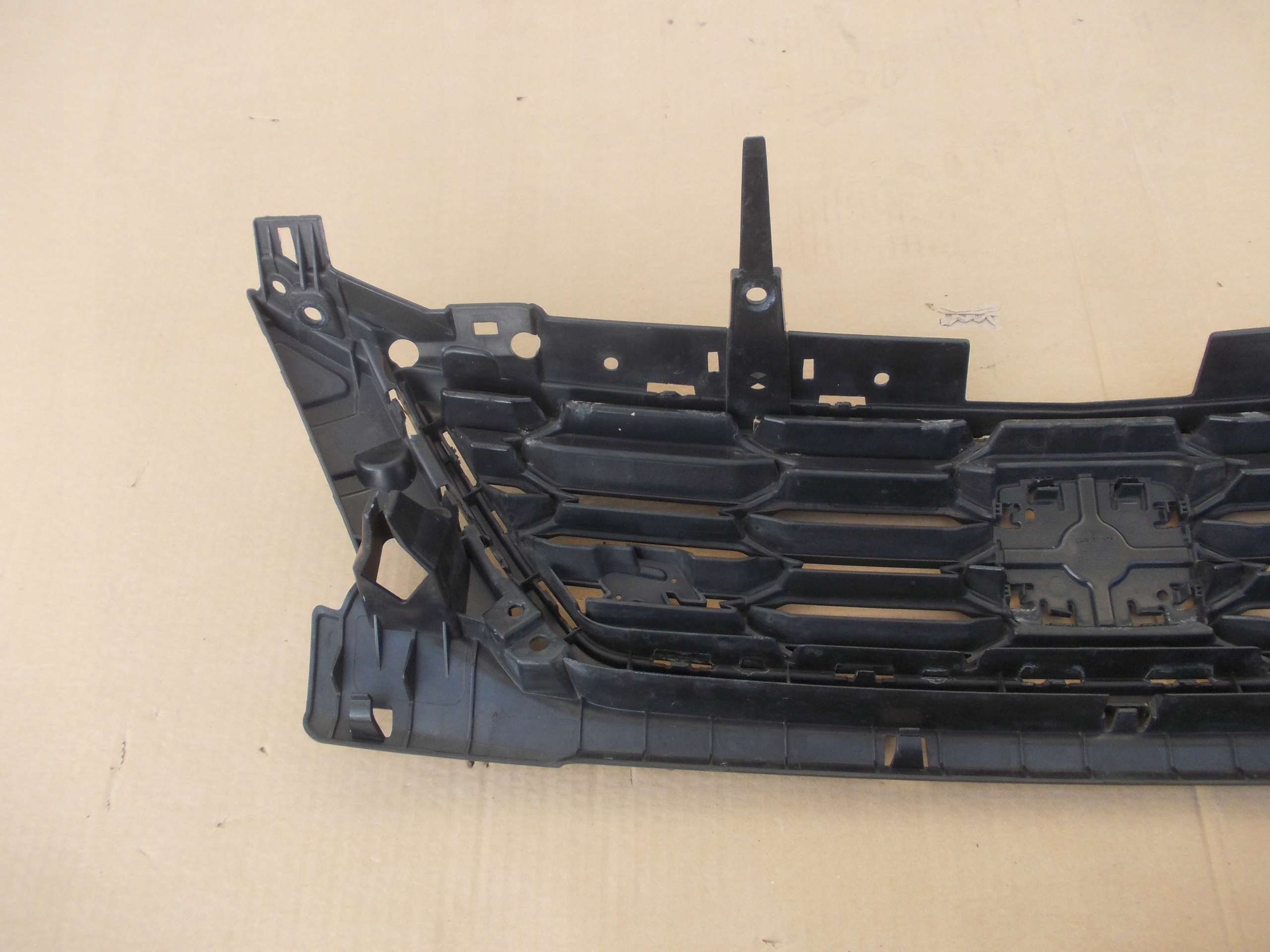 решетка радиатора seat Leon III FR 5F0853654J