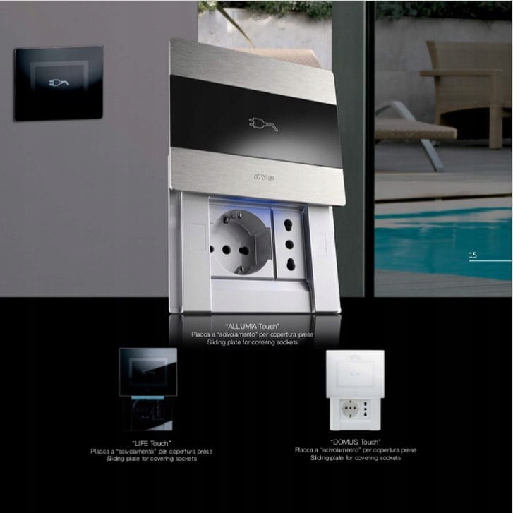 Gniazdo maskowane czarne szkło AVE TOUCH + USB Kod producenta 44PVTCS3NAL