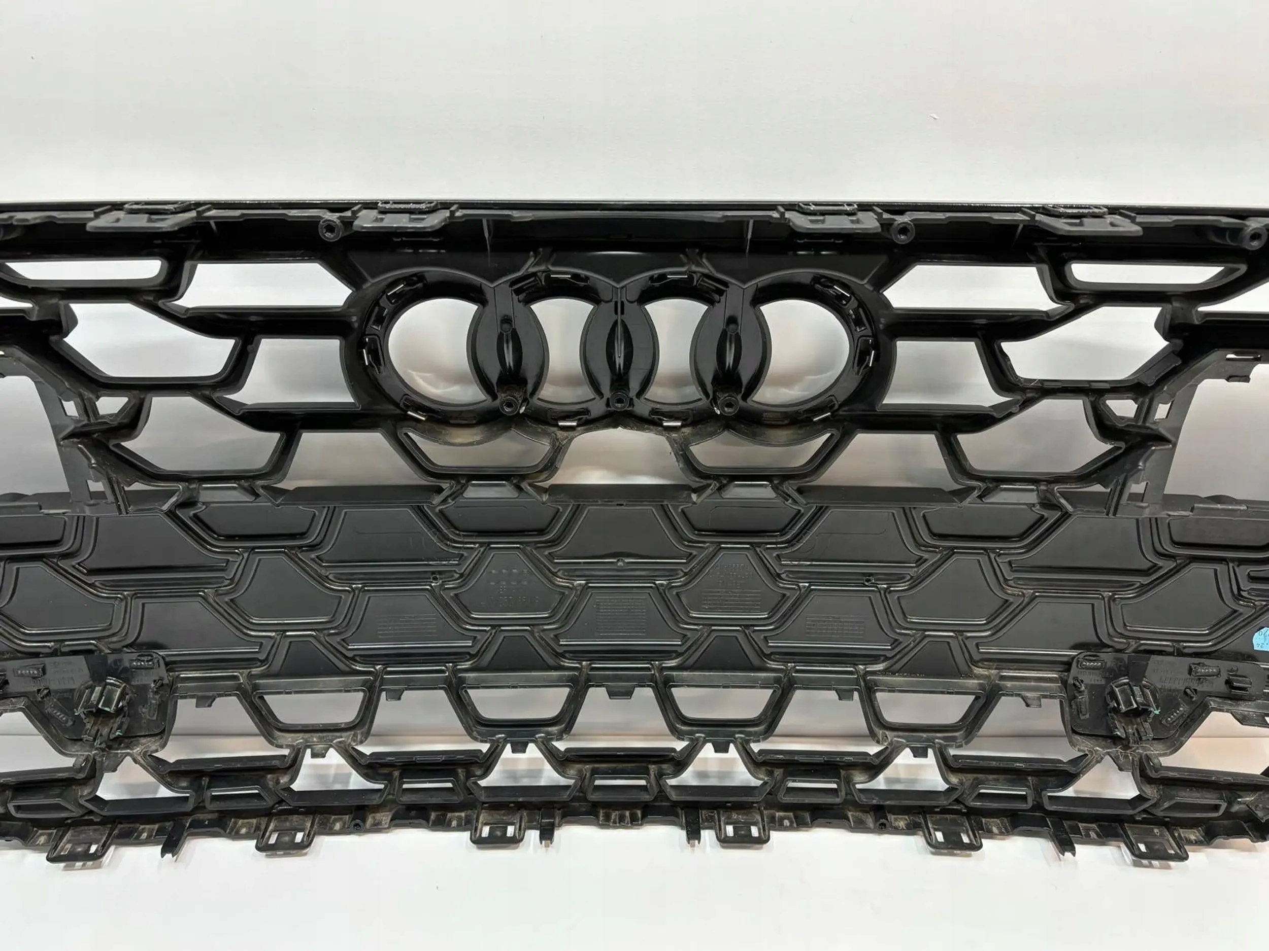 Audi A6 Kühlergrill FRONTGRILL Kühlergitter 4K0853651RP - Thumbnail 7