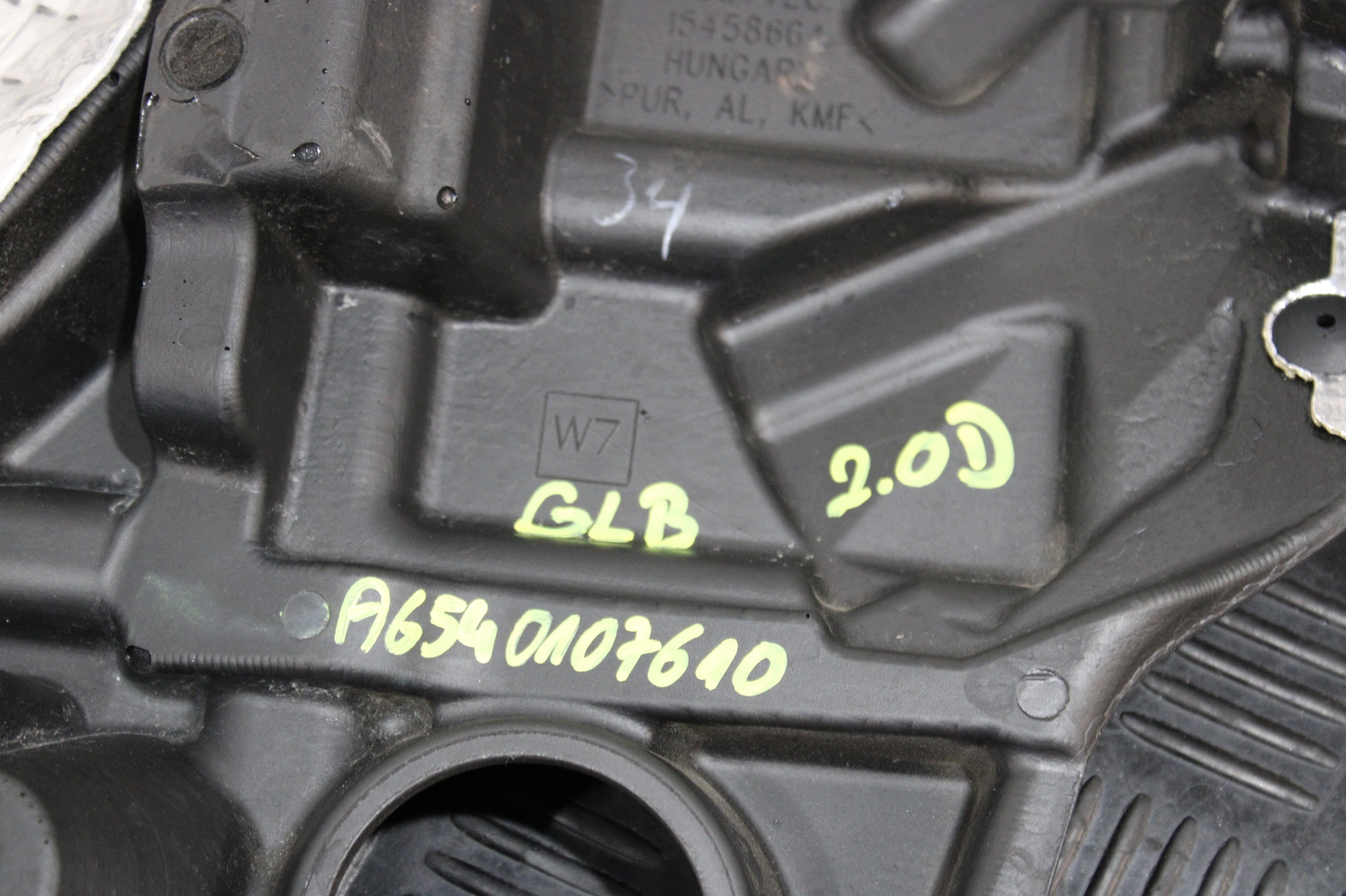 cover for engine A6540107610 MERCEDES GLB X247 2,0 CDI