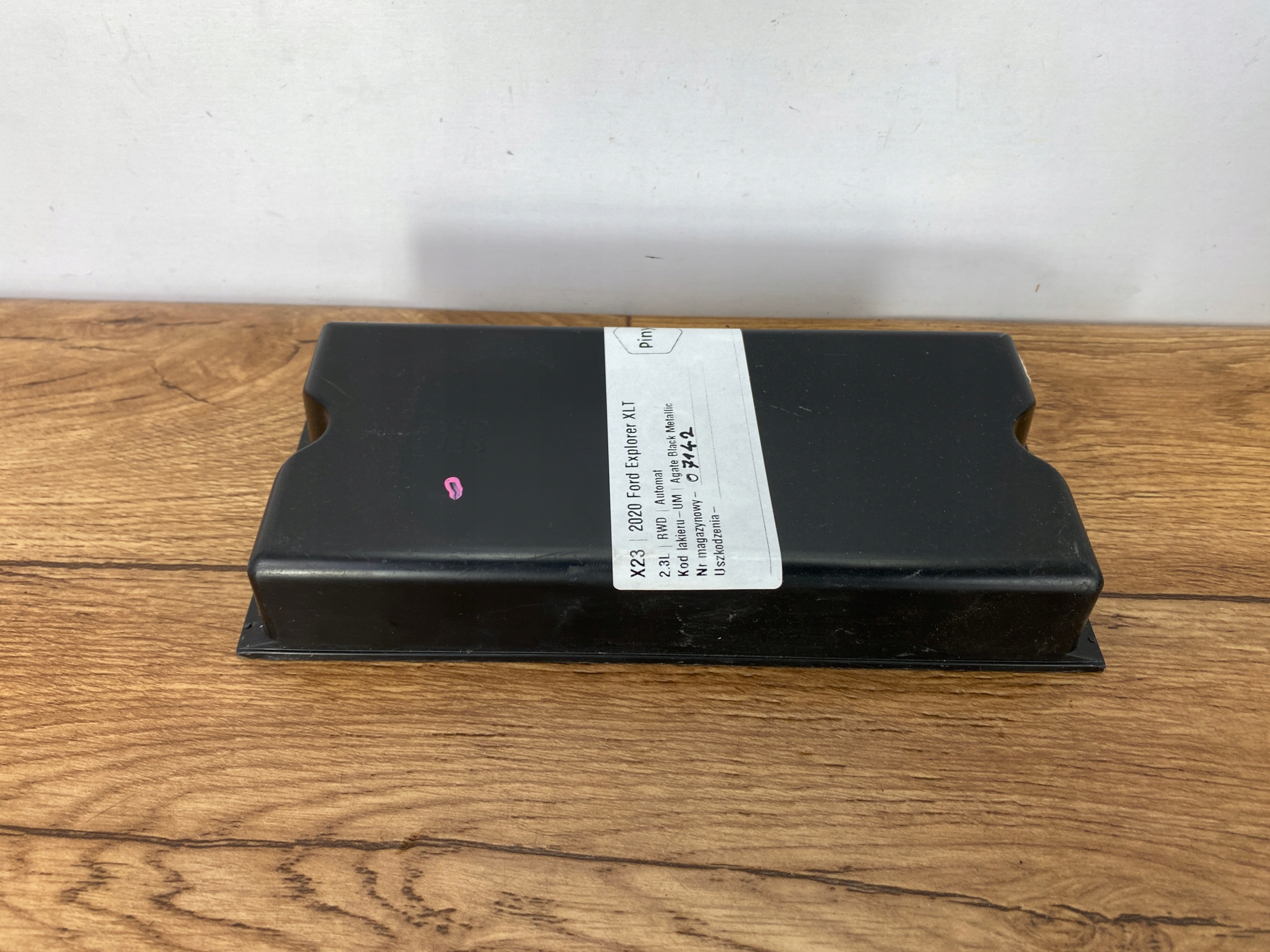 Insert Pneus Console Ford Explorer MK6 2020+ USA