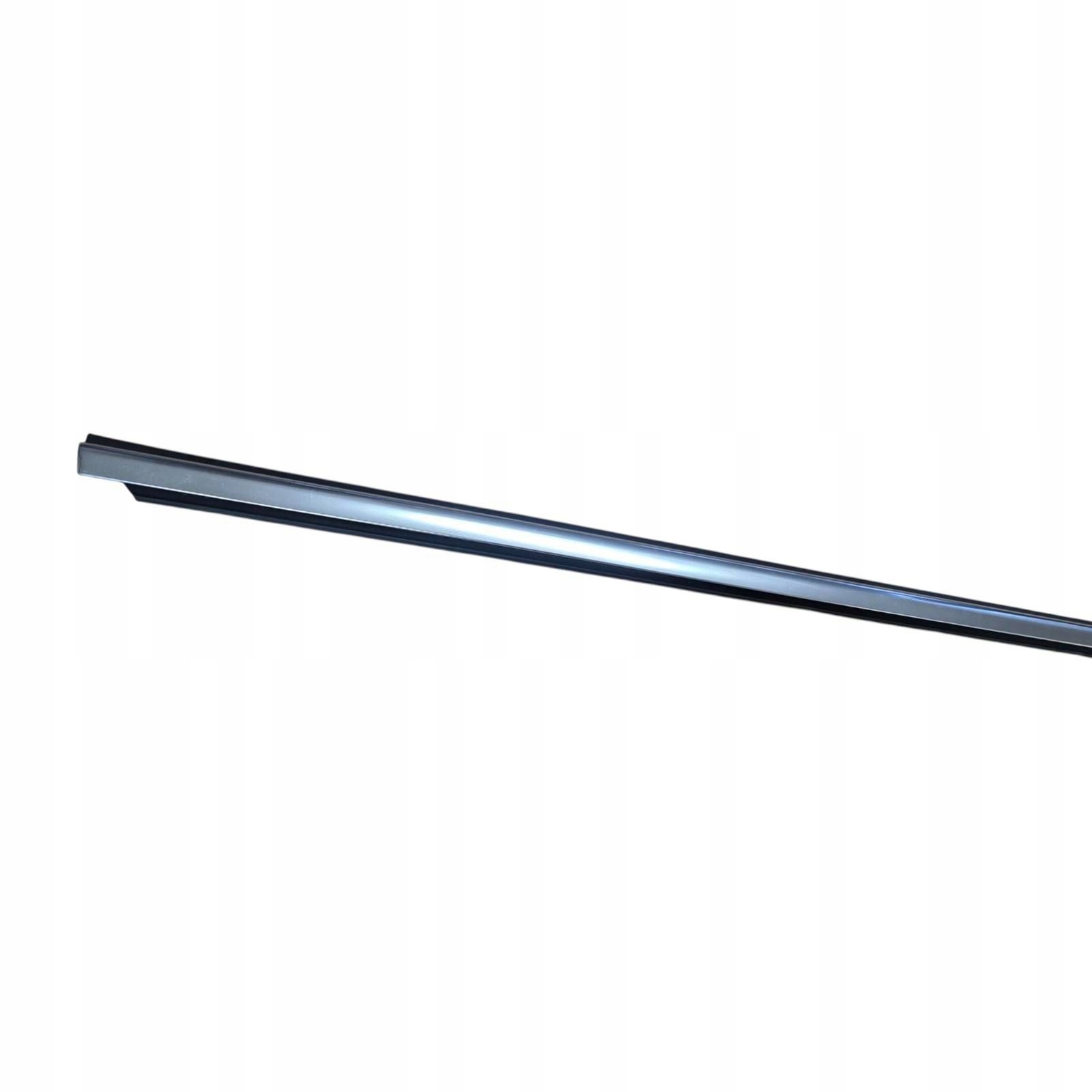 moulding gasket windows door front right VW PASSAT CC 3C8837476F