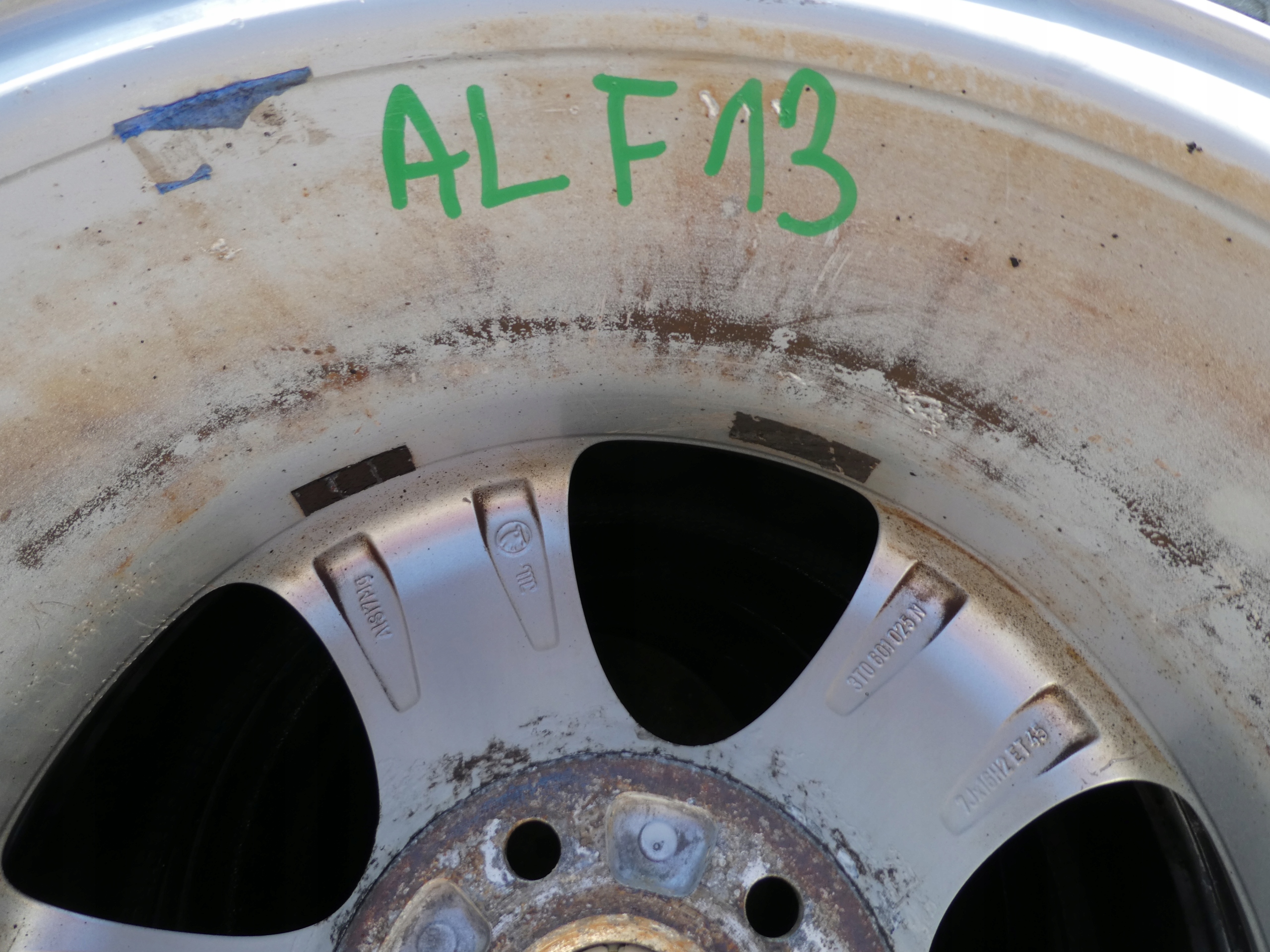 4X discs aluminium disc 3T0601025N SKODA 5X112