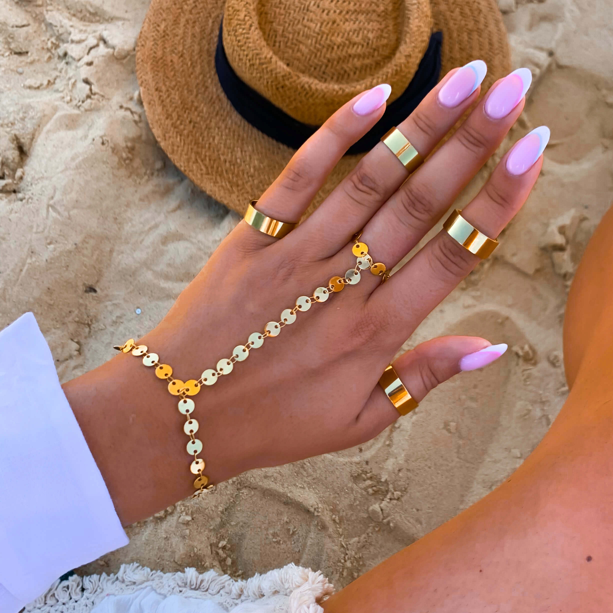 

Bransoletka damska złota dla dziewczyny