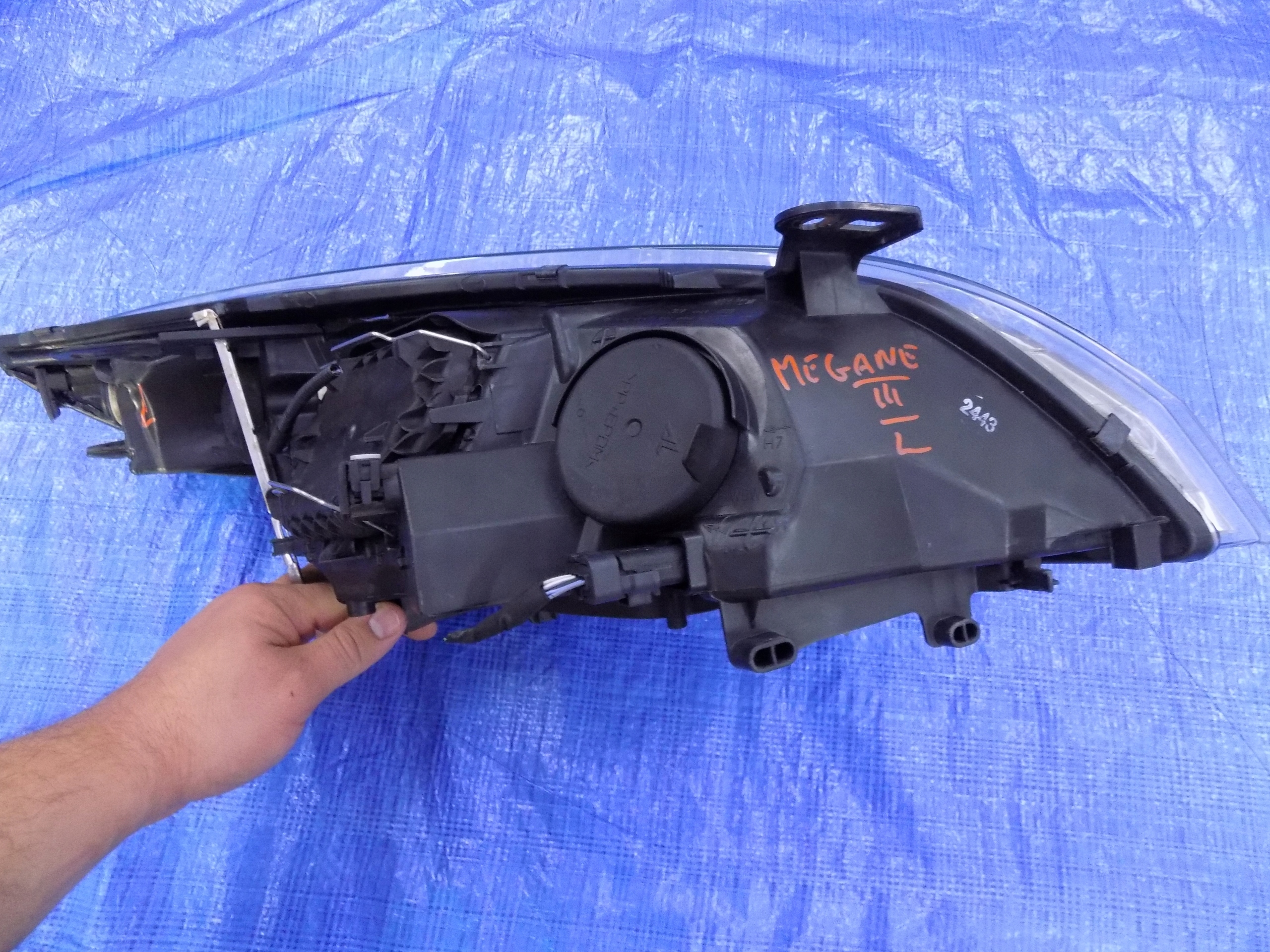 light left front left front RENAULT MEGANE III