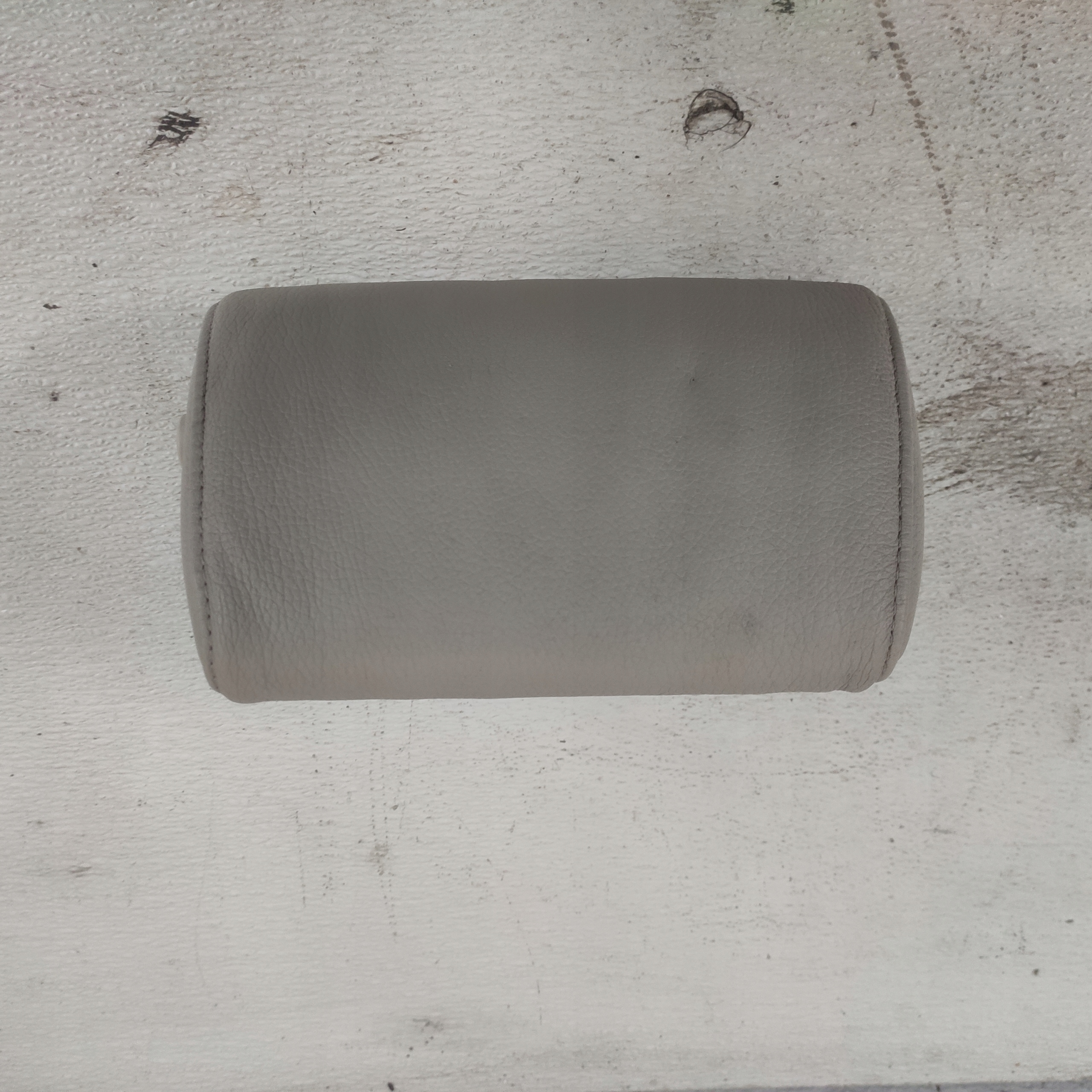 BMW F10 F11 2010 rest rear leather central