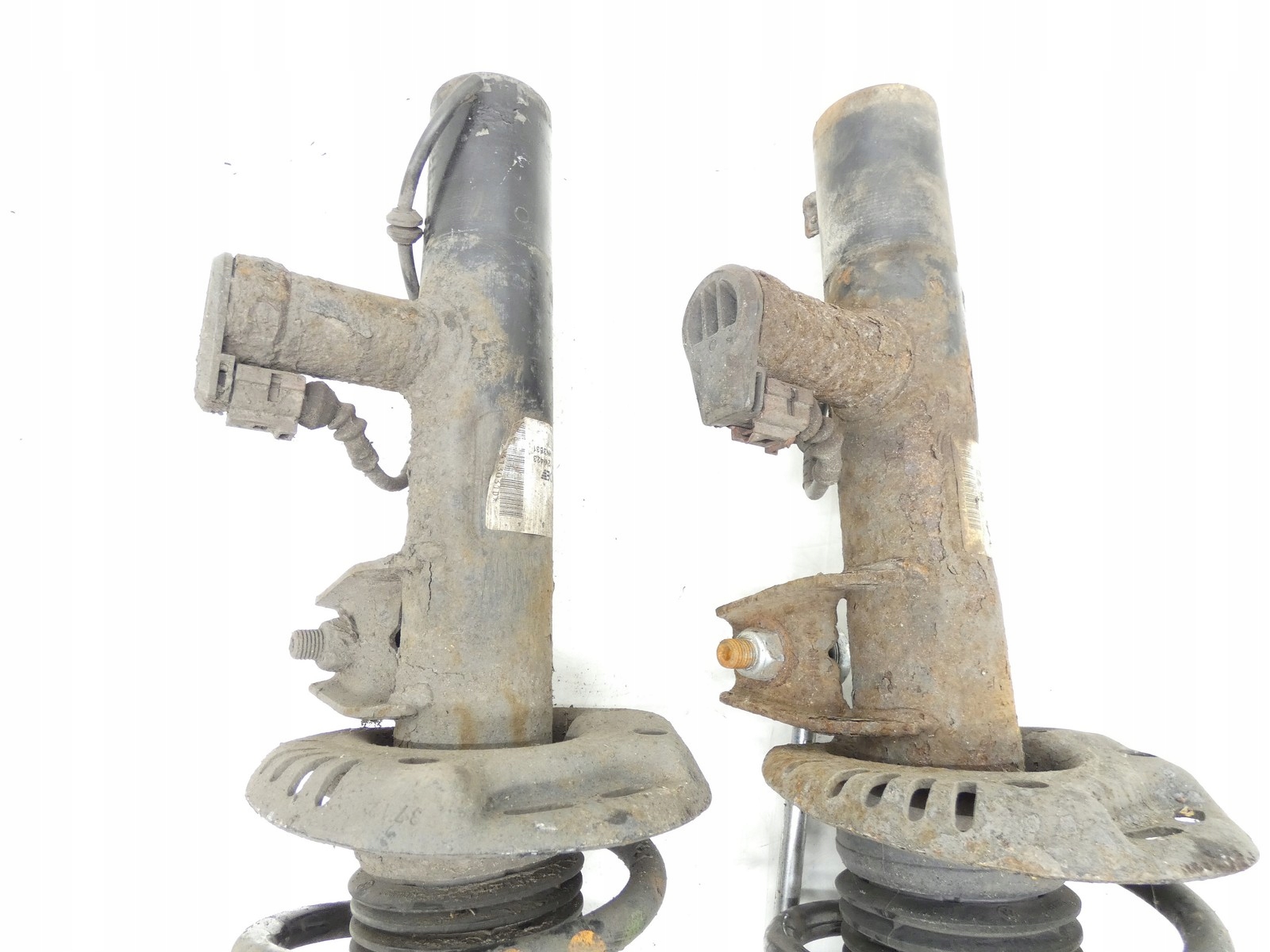 2X shock absorber AKTYWNY right left front front VW PASSAT CC 3C0413031D
