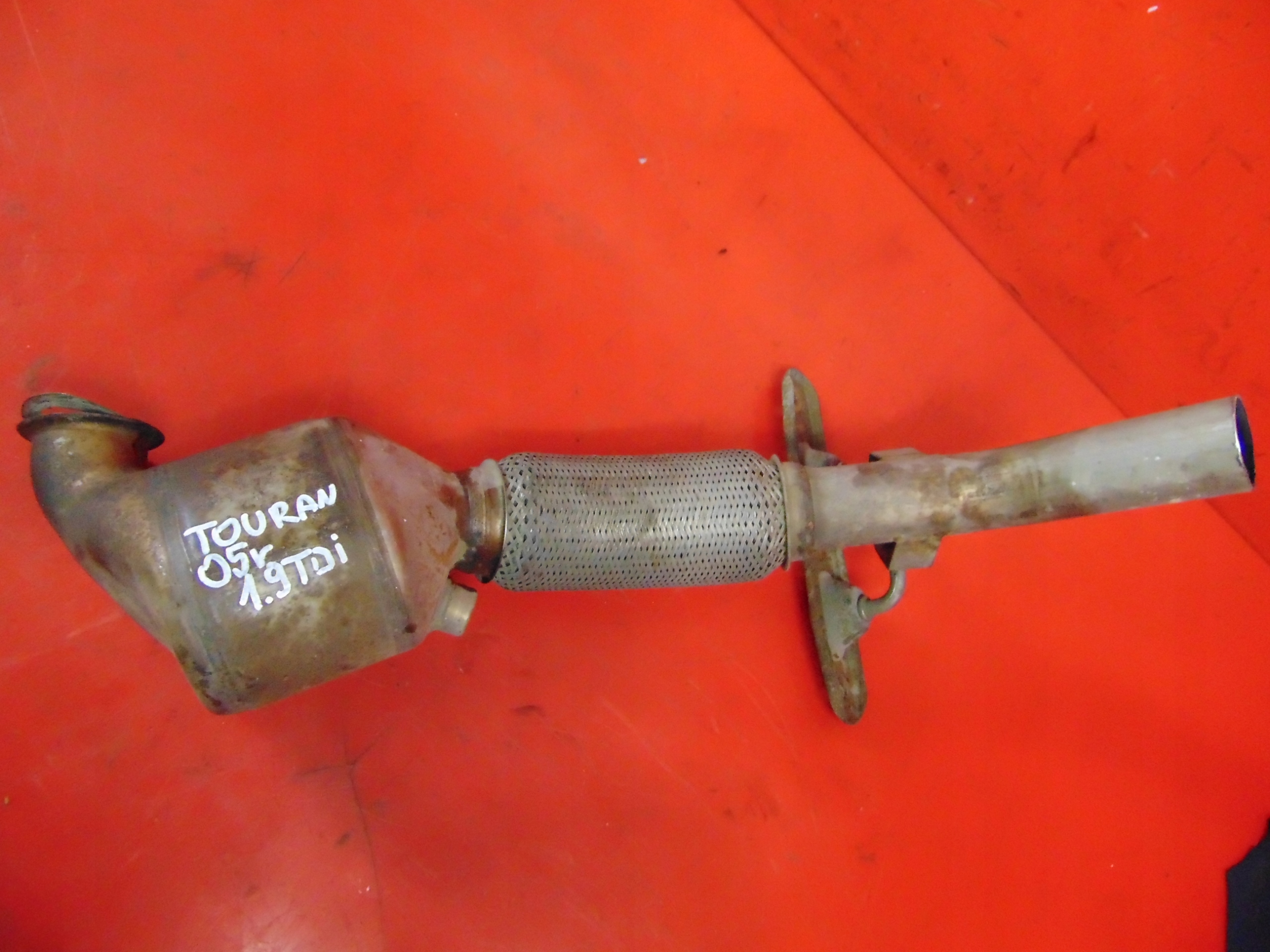 1K0178DA - VW TOURAN И 1T 1.9 TDI КАТАЛИЗАТОР 1K0131690AK