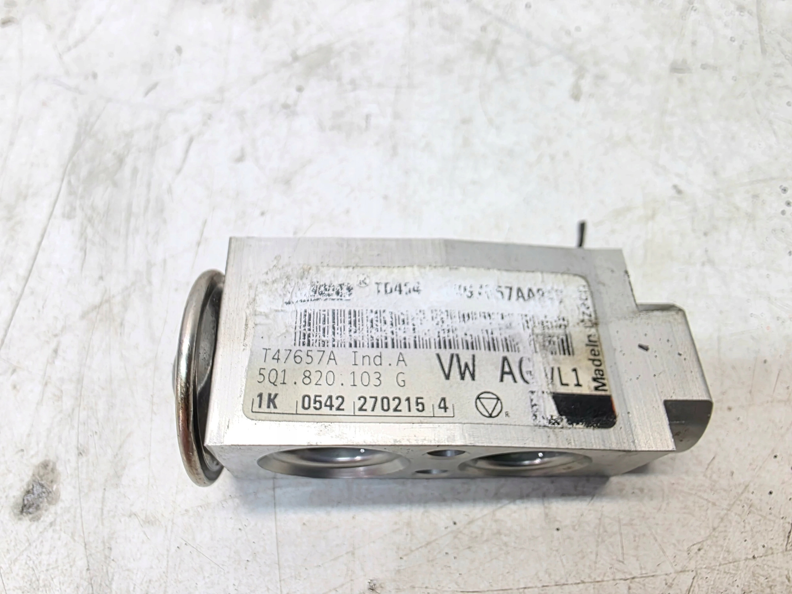 Sensor ROZPREZNY klimaanlage AUDI A3 8V 5Q1820103G