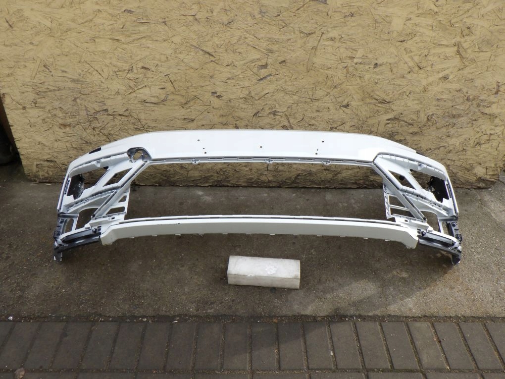 VW TIGUAN II 5NA R-LINE front bumper