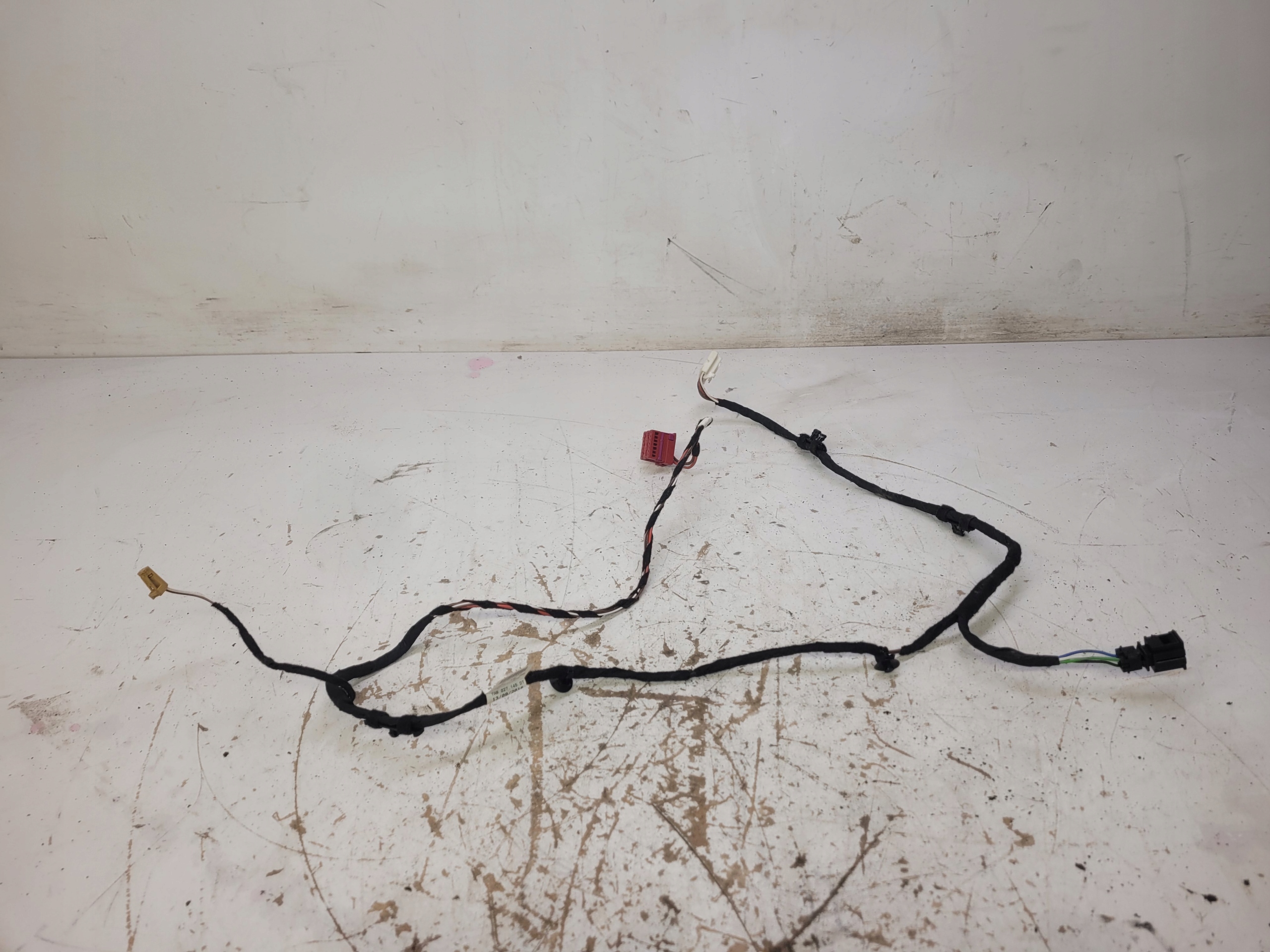 bundle seat front AUDI A4 B9 A5 8W0971366