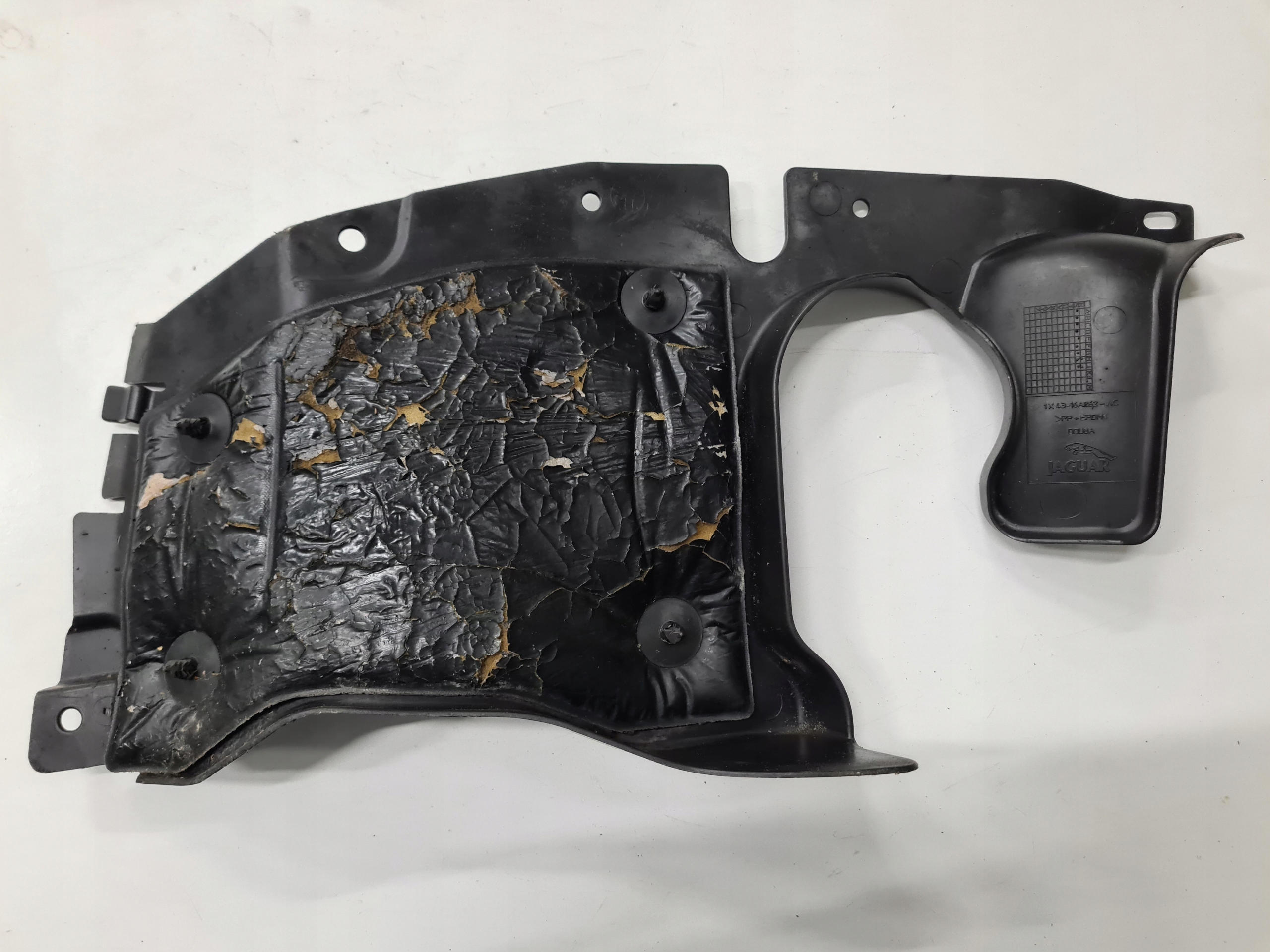 OSŁONA BOCZNA SILNIKA PRAWA JAGUAR X-TYPE Typ samochodu Samochody osobowe