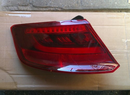 AUDI A3 SPORTBACK LED 12-17 LEWA TYLNA LAMPA LED ORYGINAŁ 8V4945095D