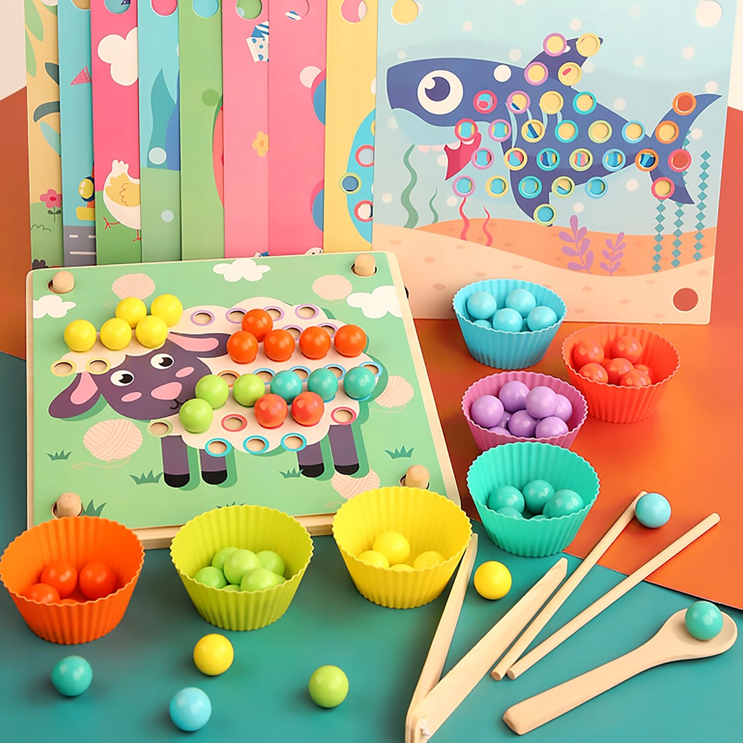 Drewniana mozaika z kulkami RegMag ZI-07 – sorter Montessori, 77 kulek – W zestawie