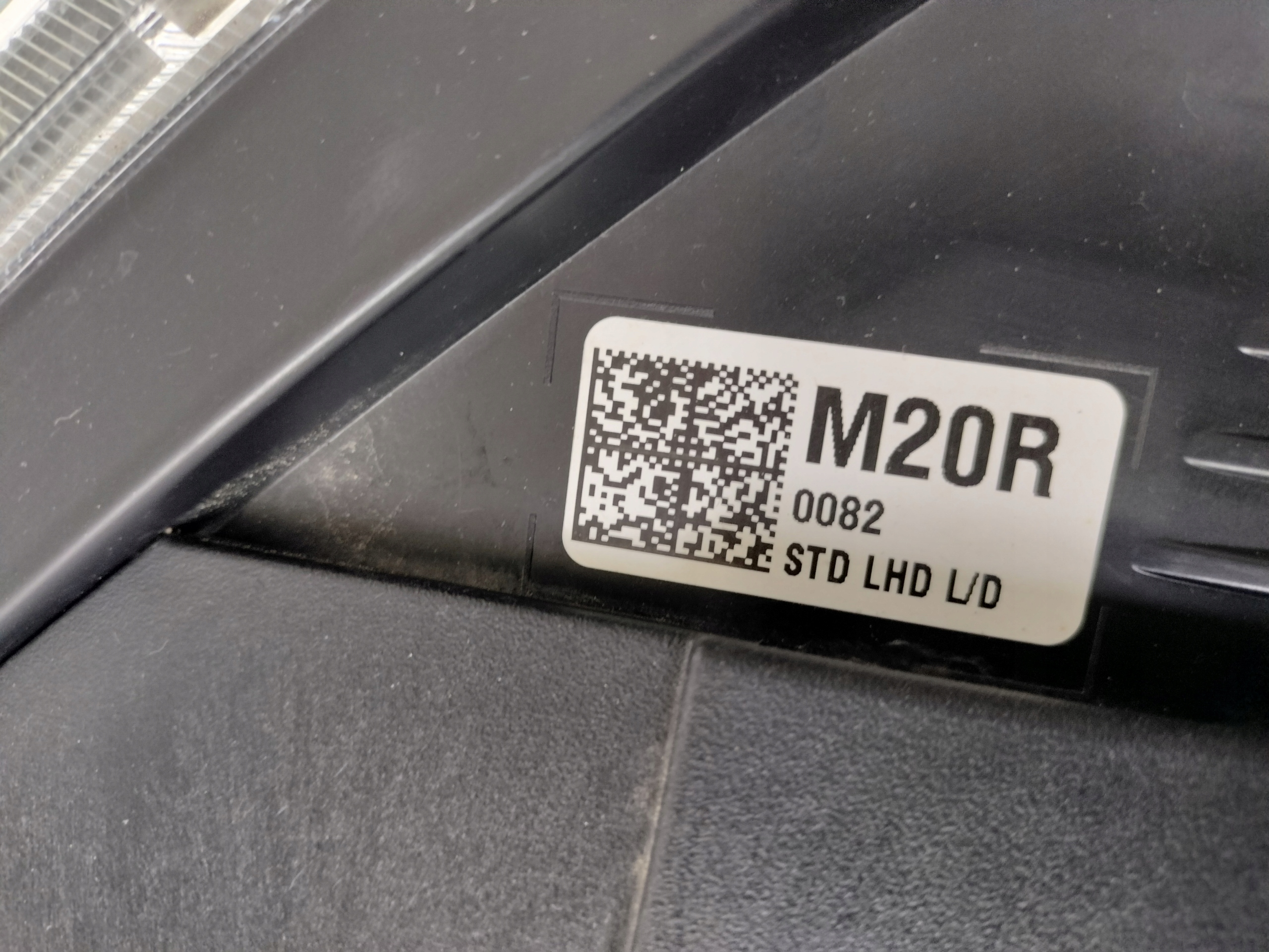 light right REFLEKTOR HYUNDAI IONIQ 17