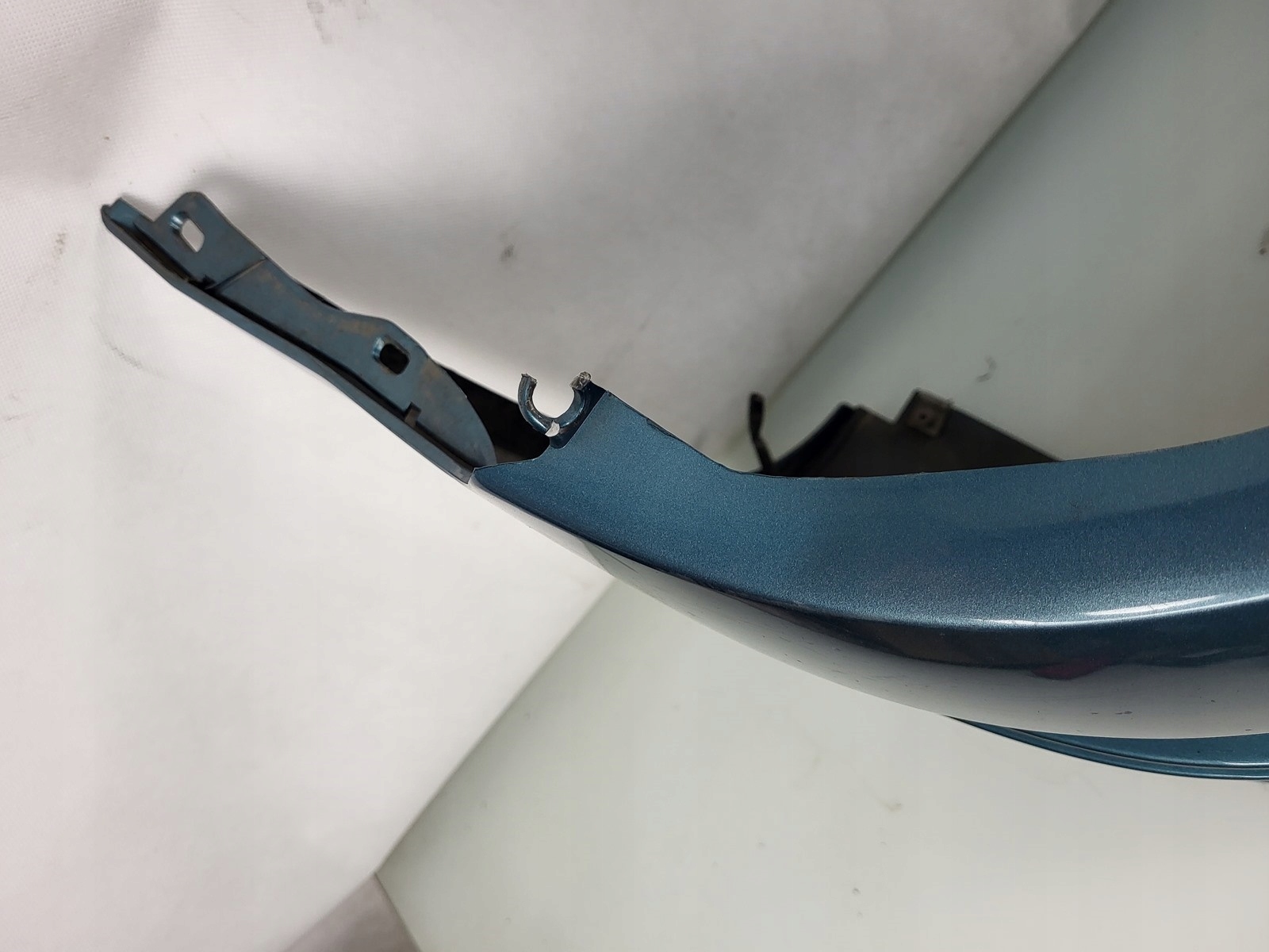 MAZDA PREMACY SPORT and bumper fog light front 20Q